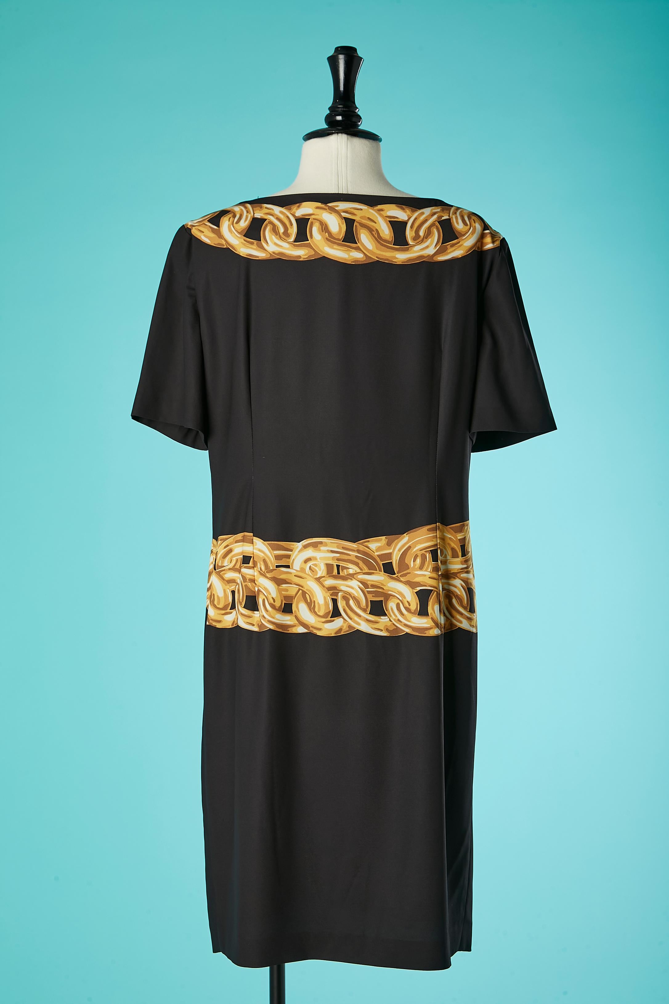 Women's Black cocktail dress with gold oversize printed chain Boutique Moschino  For Sale