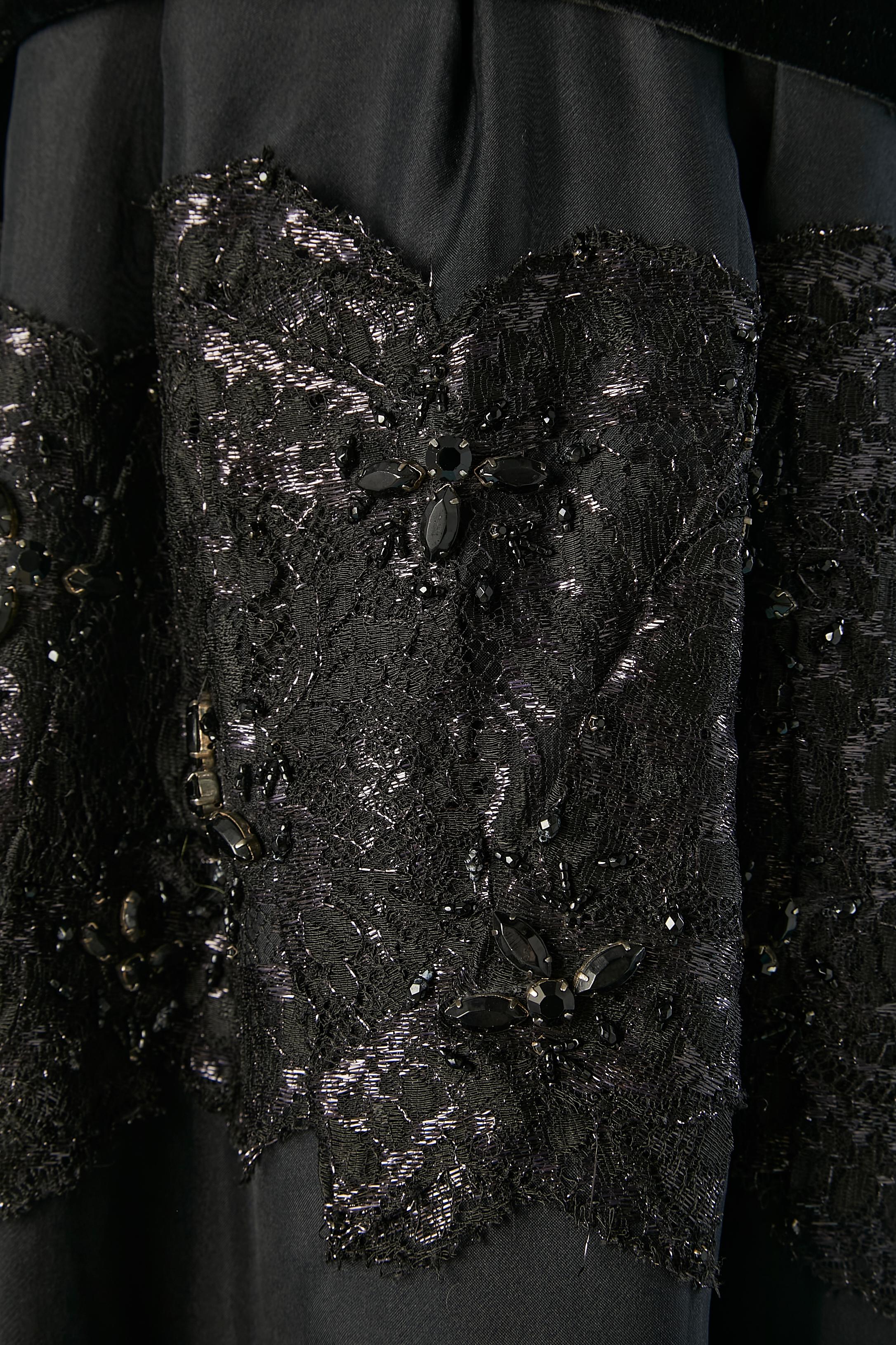 Black cocktail dress with lace, beads and velvet belt Christian Lacroix  In Excellent Condition For Sale In Saint-Ouen-Sur-Seine, FR