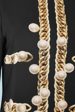 Black cocktail dress with oversize pearls and chain print Moschino Cheap & Chic