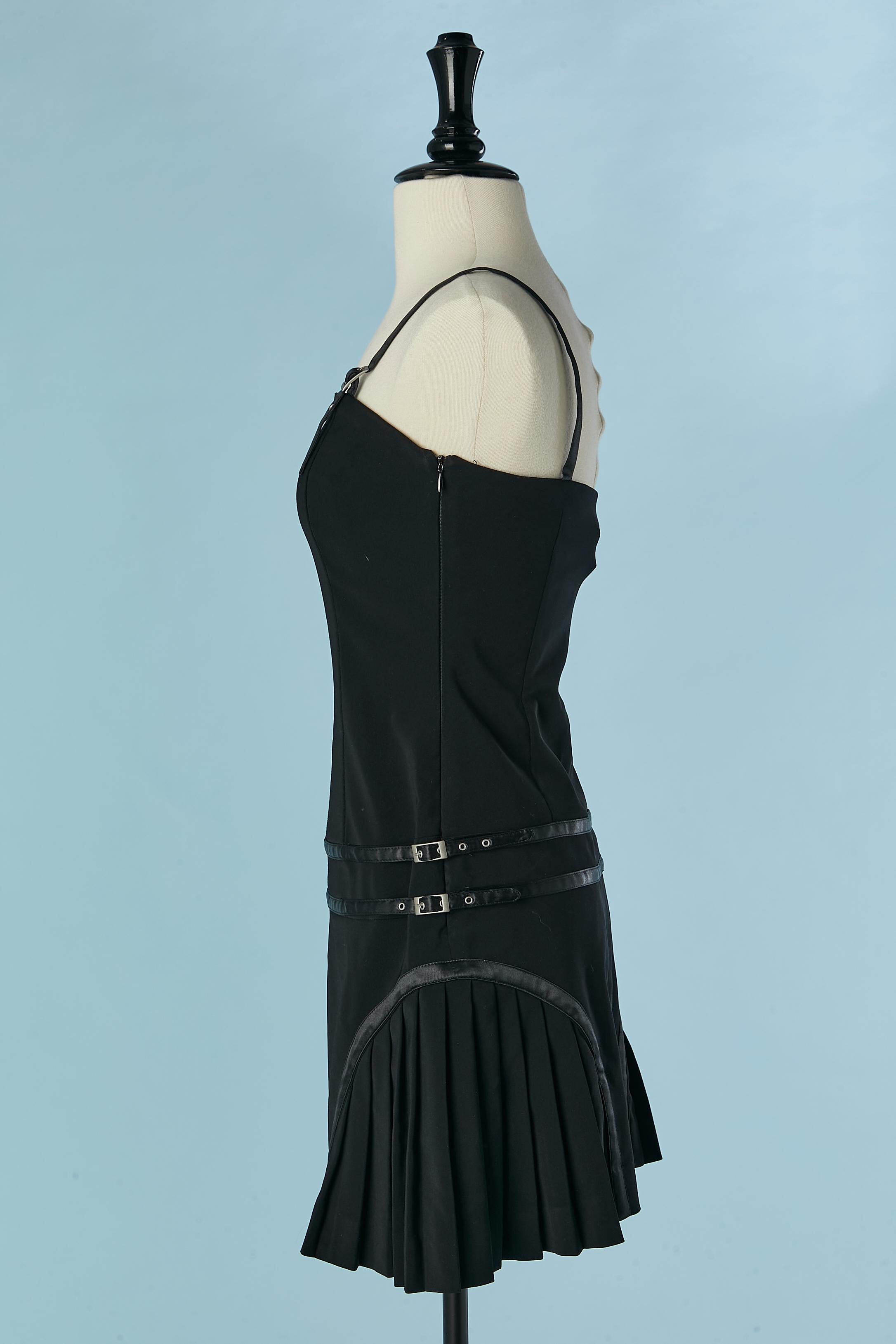 Black cocktail dress with pleated skirt Versace Jeans Couture  1