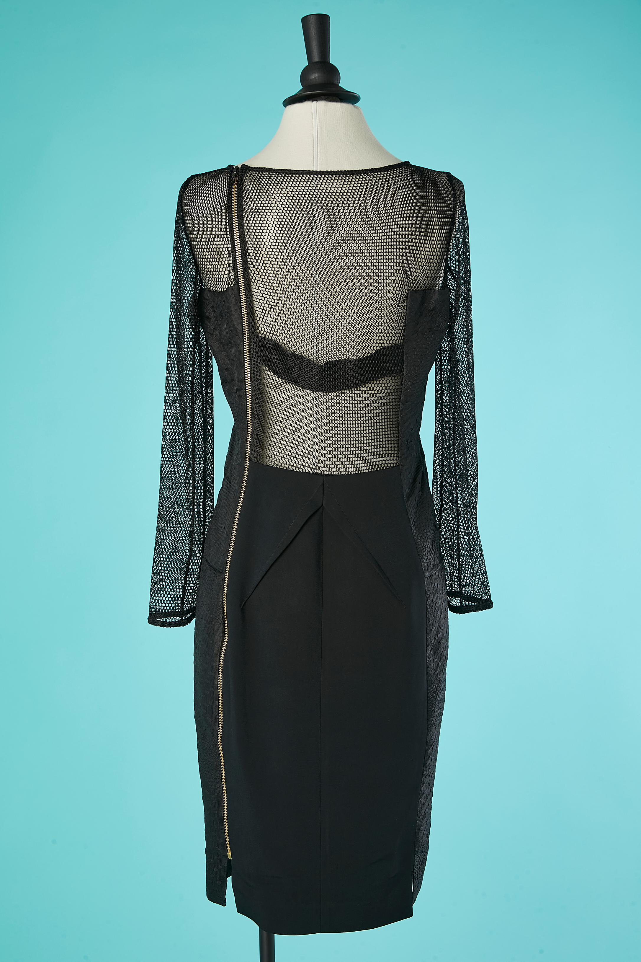 Black cocktail dress with resille sleeves and shoulders Roland Mouret For Sale 1