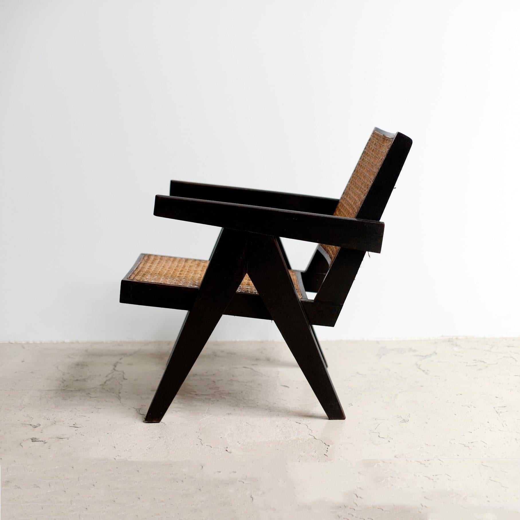 Black Color Easy Chair by Pierre Jeanneret In Good Condition In Edogawa-ku Tokyo, JP