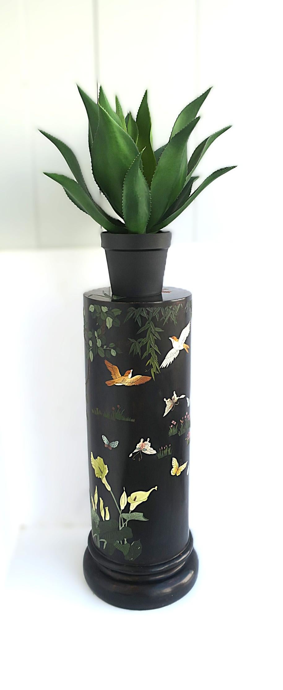 Black Column Pedestal Birds Flowers Butterflies In Good Condition For Sale In New York, NY
