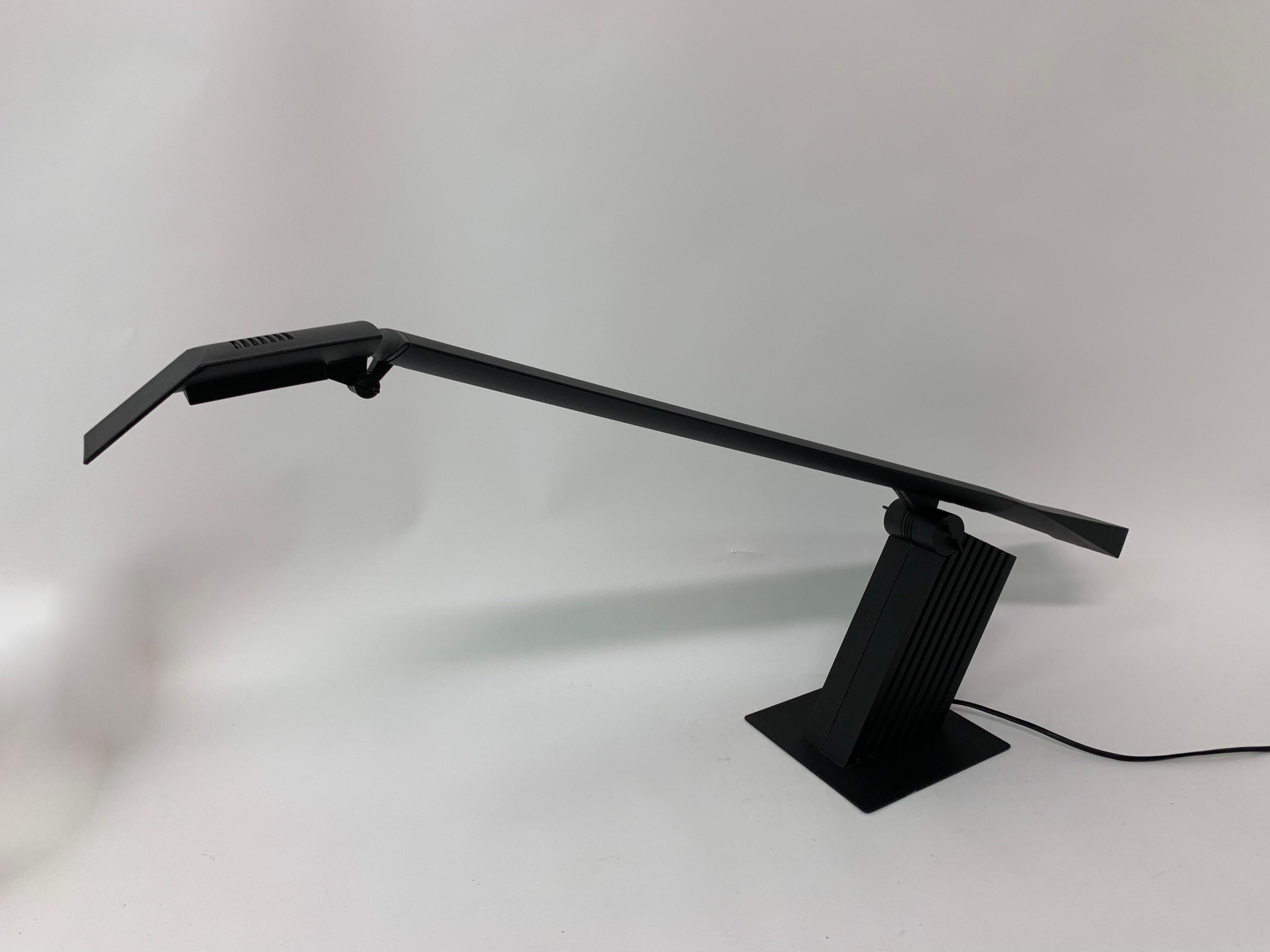 Black Condor Desk Lamp by Hans Von Klier for Bilumen, 1988 For Sale 6