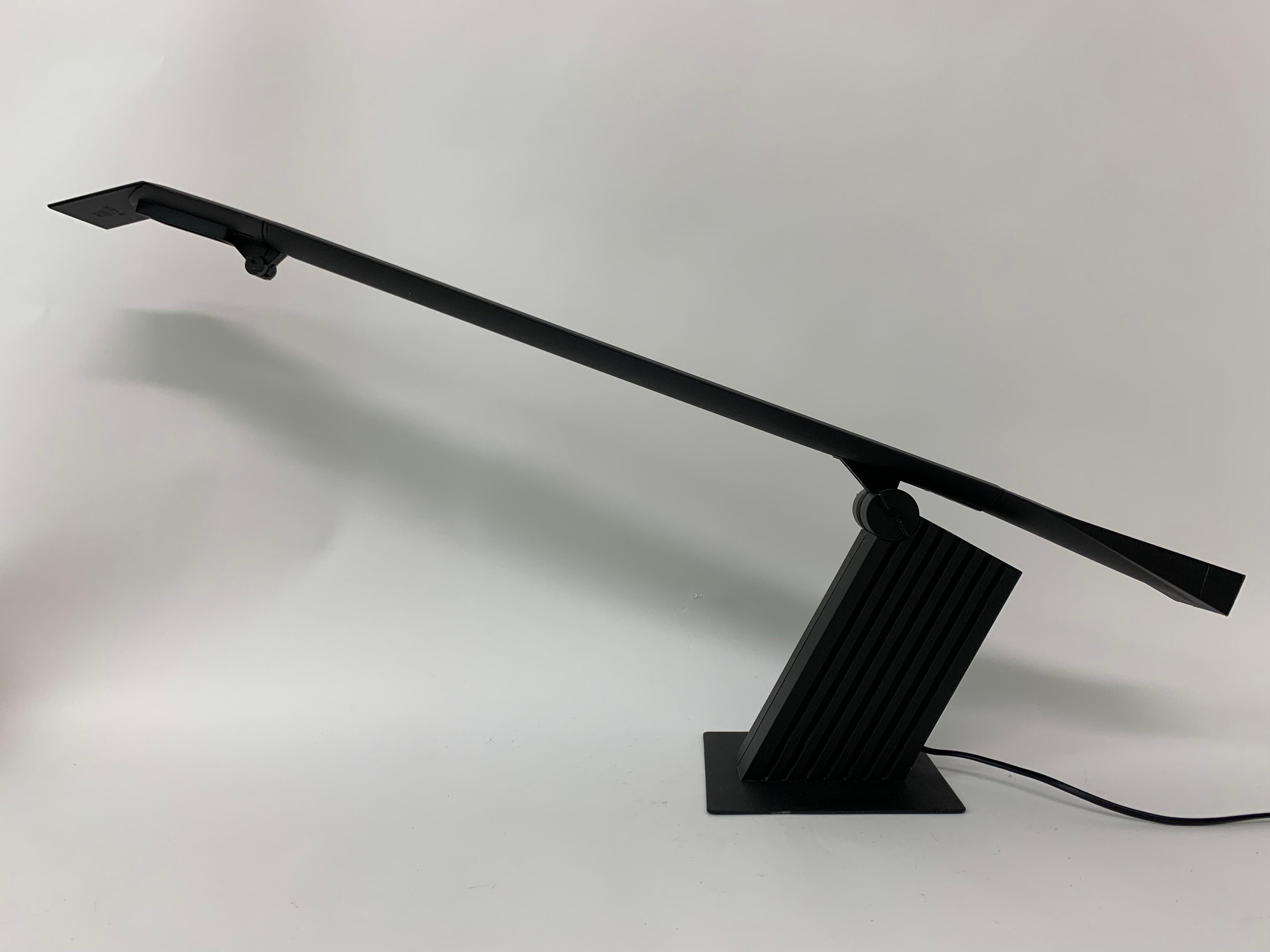Italian Black Condor Desk Lamp by Hans Von Klier for Bilumen, 1988 For Sale