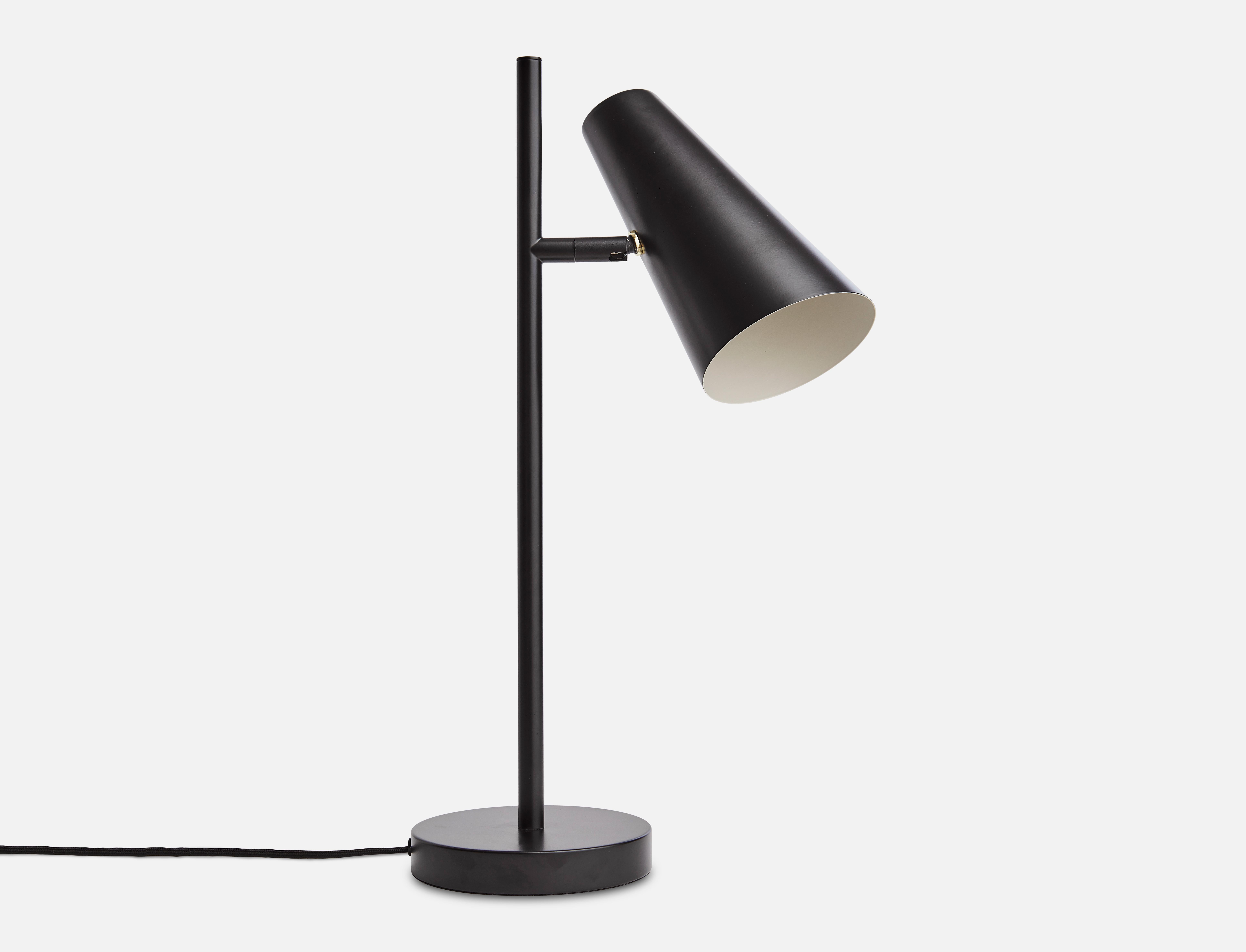 Danois Lampe de table Cono noire de Benny Frandsen en vente