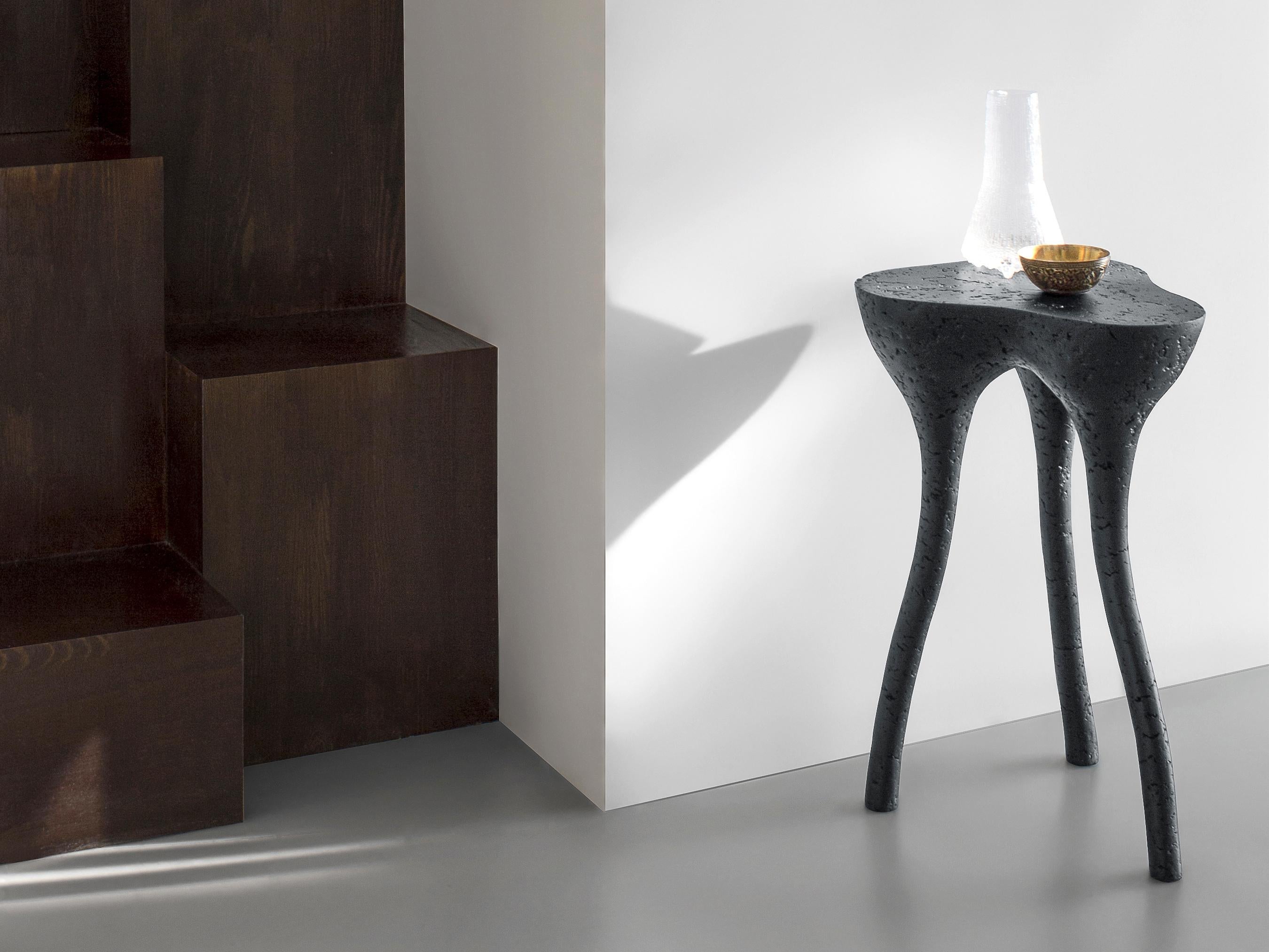 Black contemporary tripod side table by Donatas Žukauskas In Stock In New Condition For Sale In Rudamina, LT