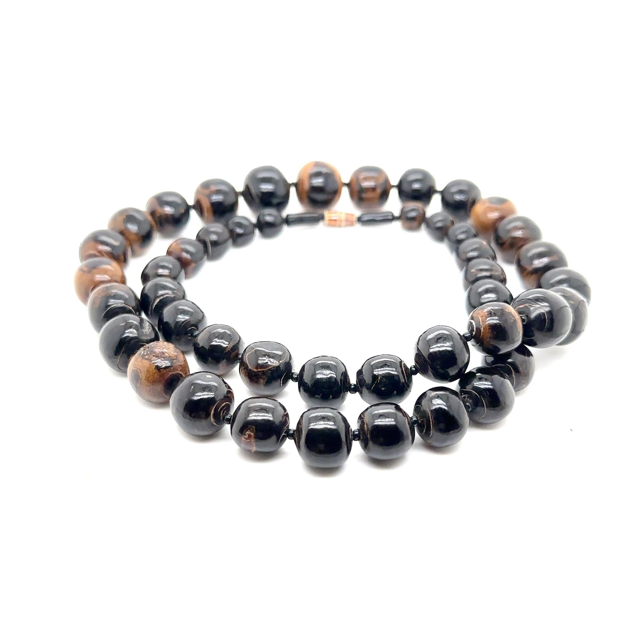 Women's Black Coral necklace - 26.5 inches Natural Black Coral Graduated Bead Necklace For Sale