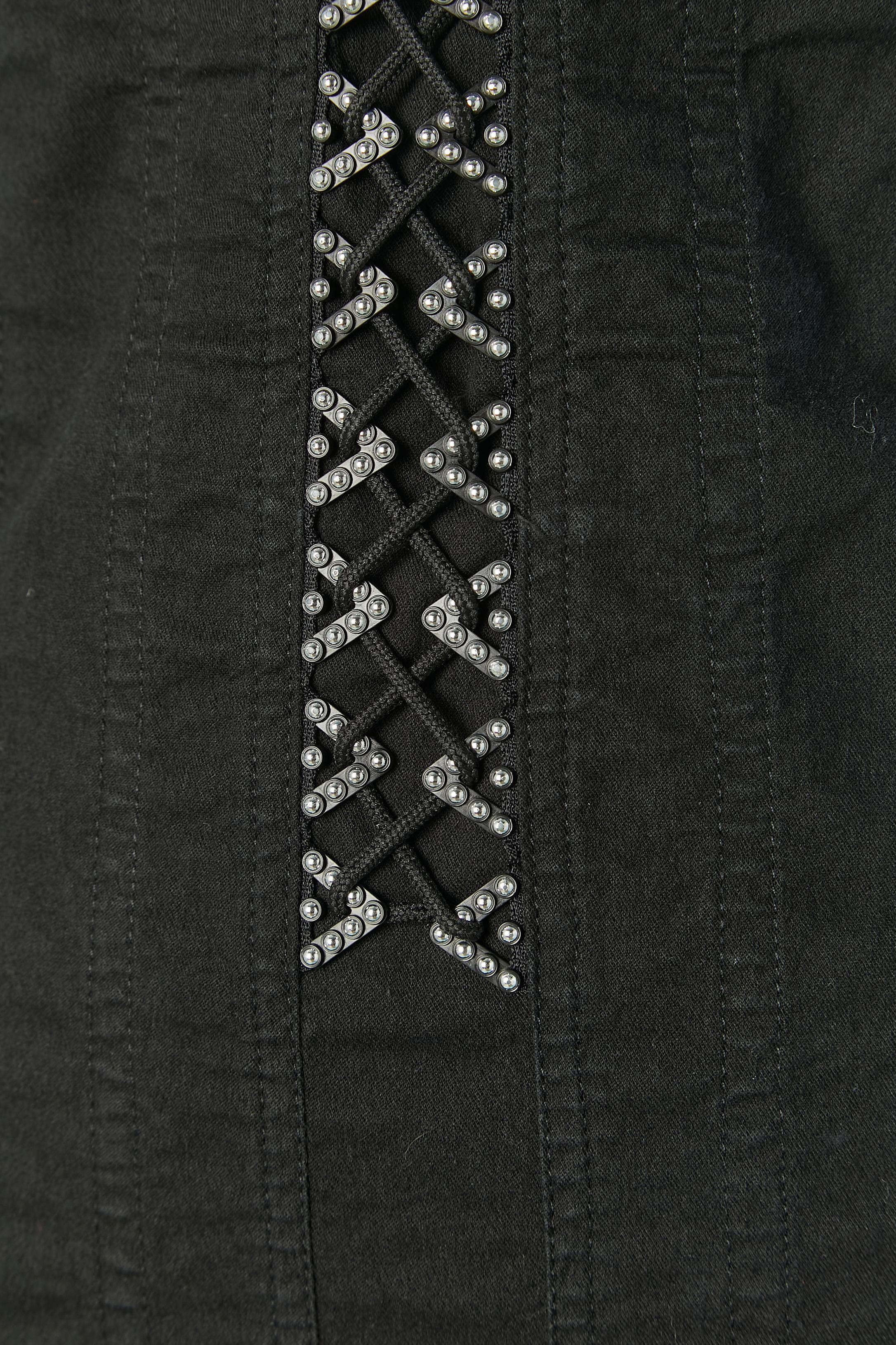 Vestido negro de algodón con tachuelas plateadas  y cordones Roccobarocco Jeans Negro en venta