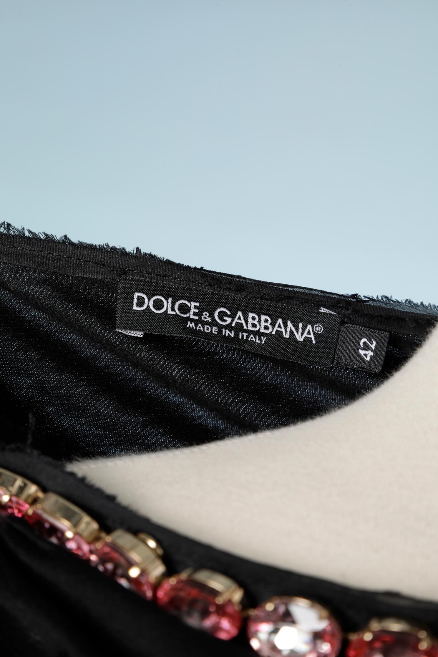 Black cotton tee-shirt with pink rhinestone neckline Dole & Gabbana For Sale 1