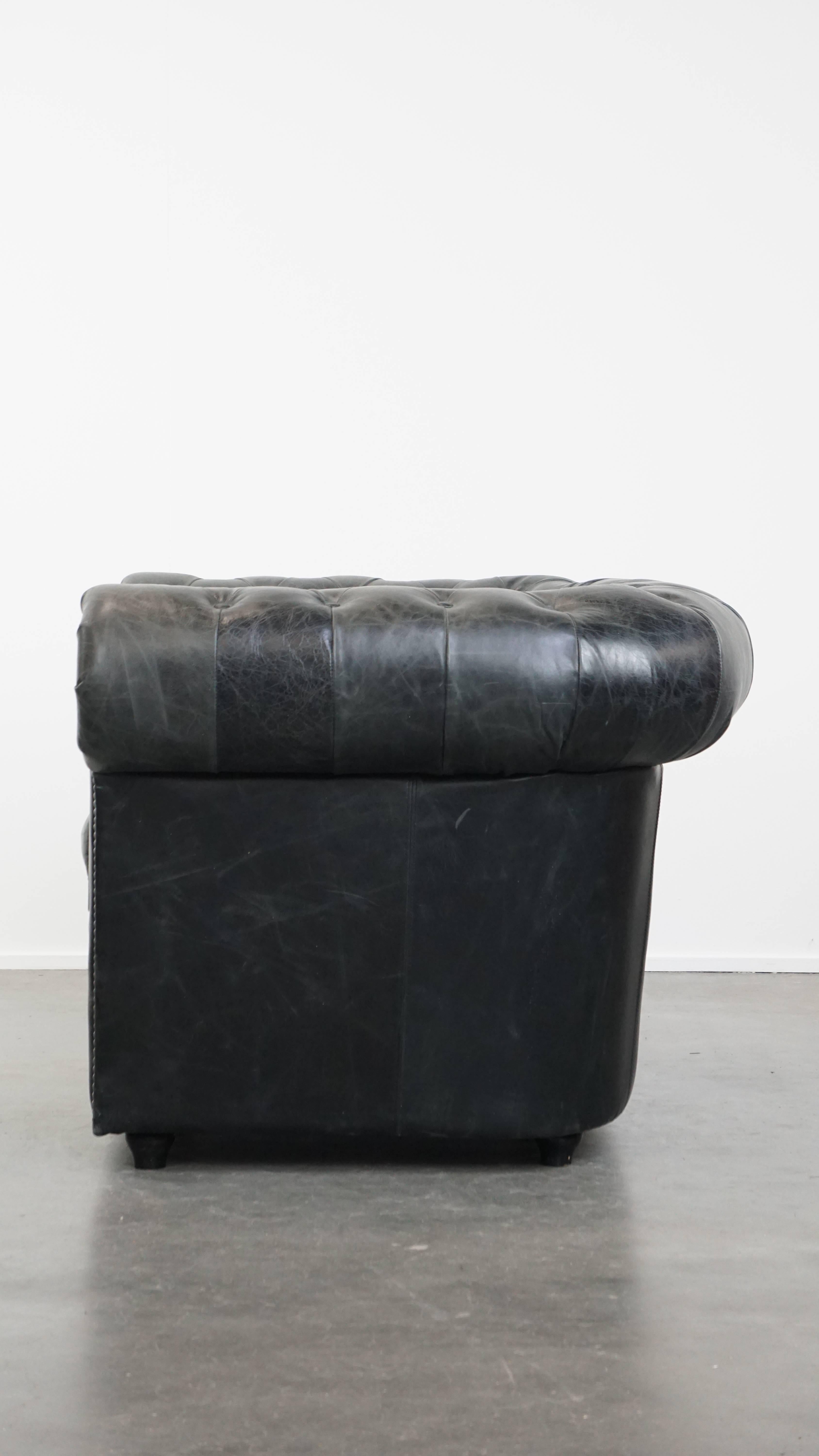 Chesterfield-Sessel aus schwarzem Rindsleder im Zustand „Gut“ im Angebot in Harderwijk, NL