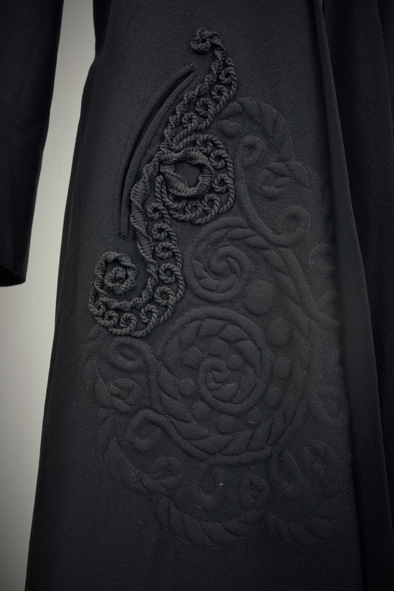 A Black Crepe Couture Coat by Jean Dessès - France Circa 1945-1949 For Sale 10