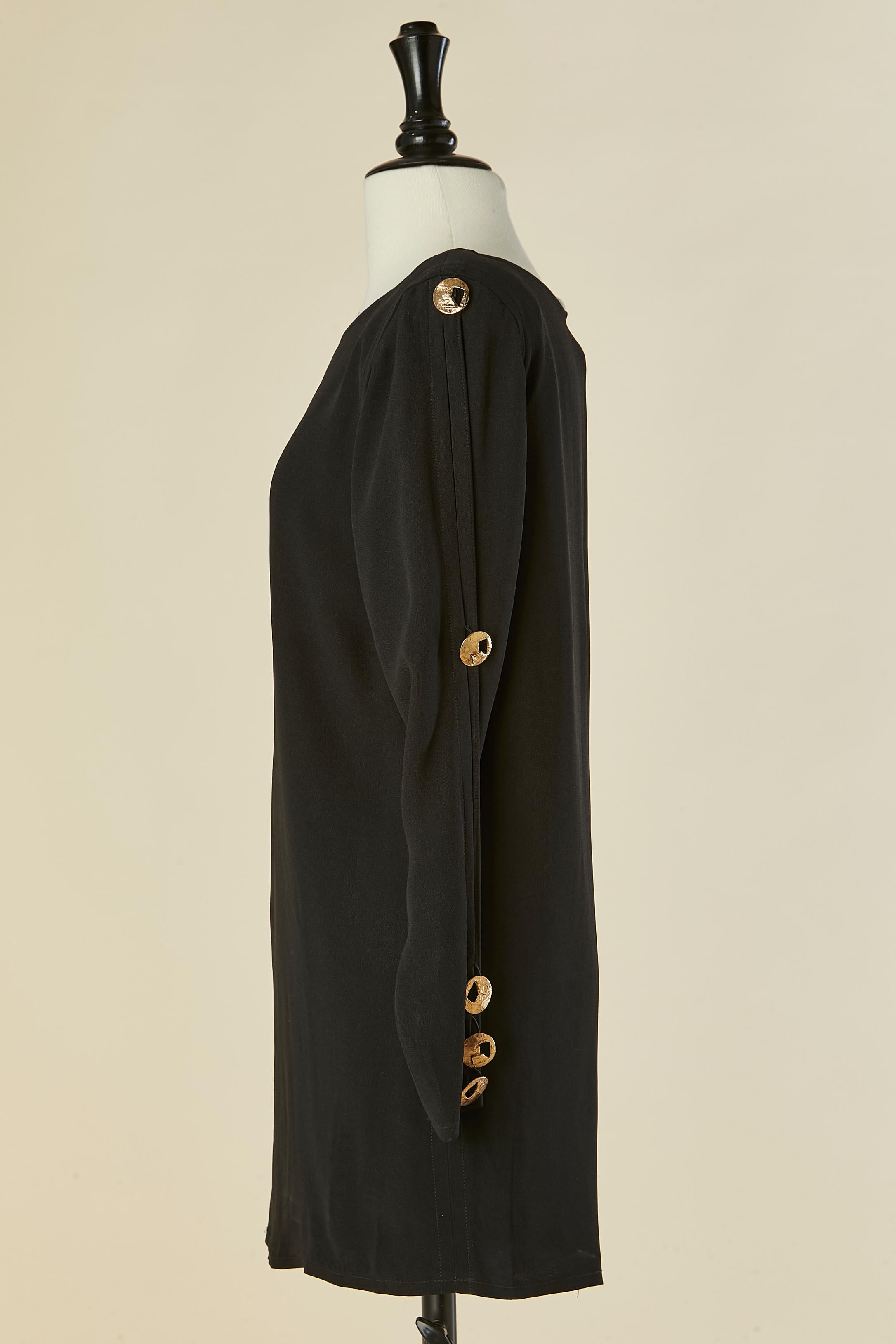 Black crêpe cocktail dress with gold metal button SAINT LAURENT RIVE GAUCHE For Sale 3