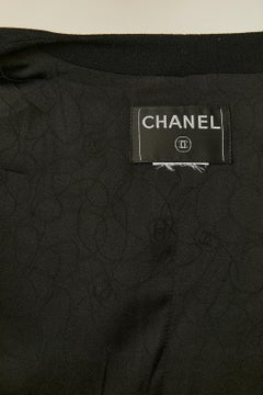 Black crêpe skirt-suit with double breasted jacket CHANEL