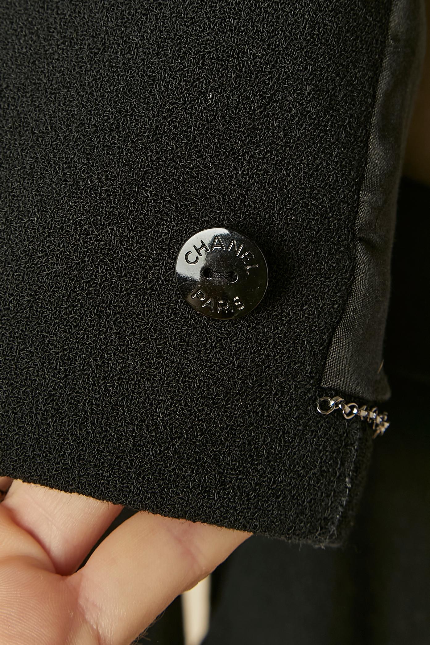 Black crêpe skirt-suit with double breasted jacket CHANEL For Sale 5