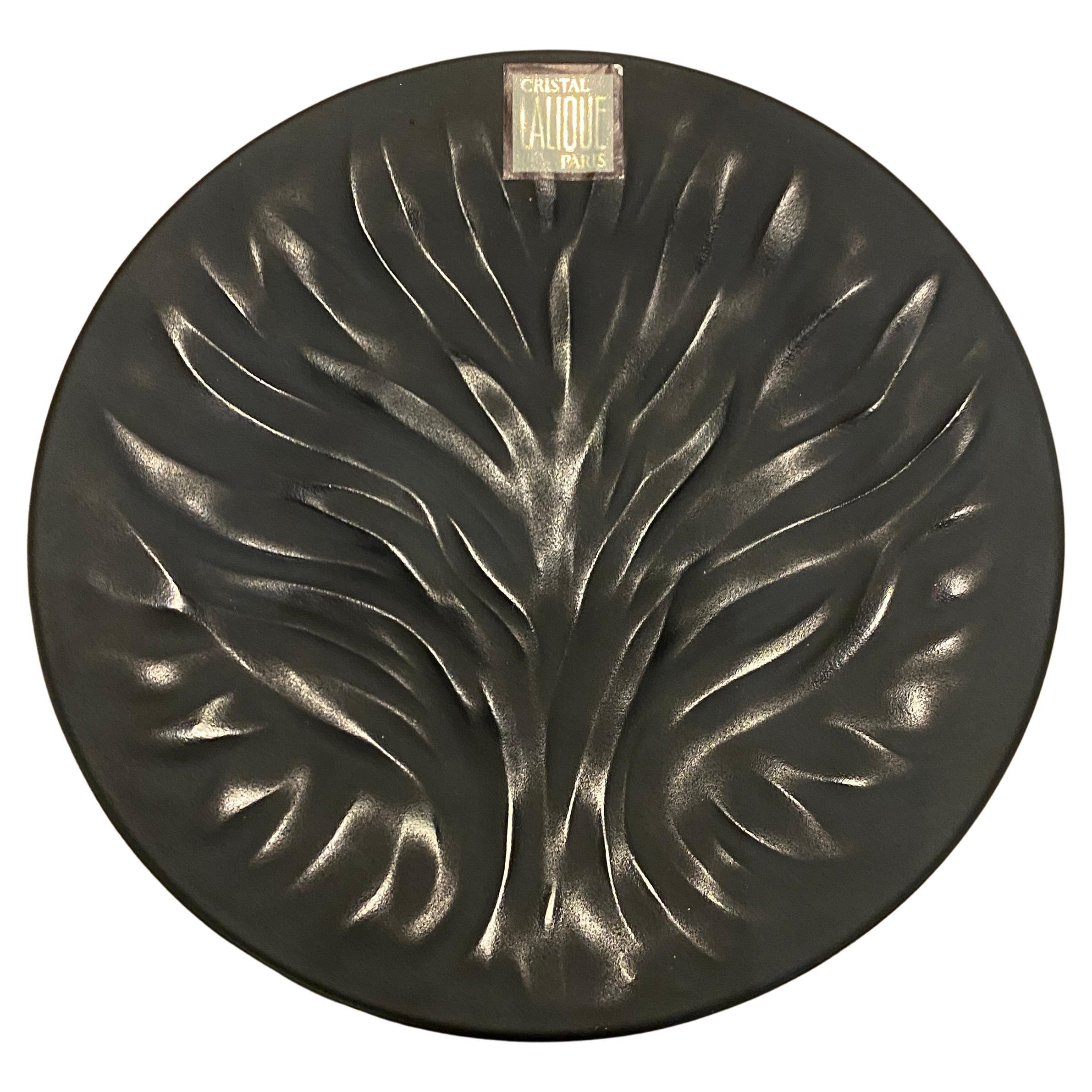 Black Cristal Algues Plates by Maison Lalique. For Sale