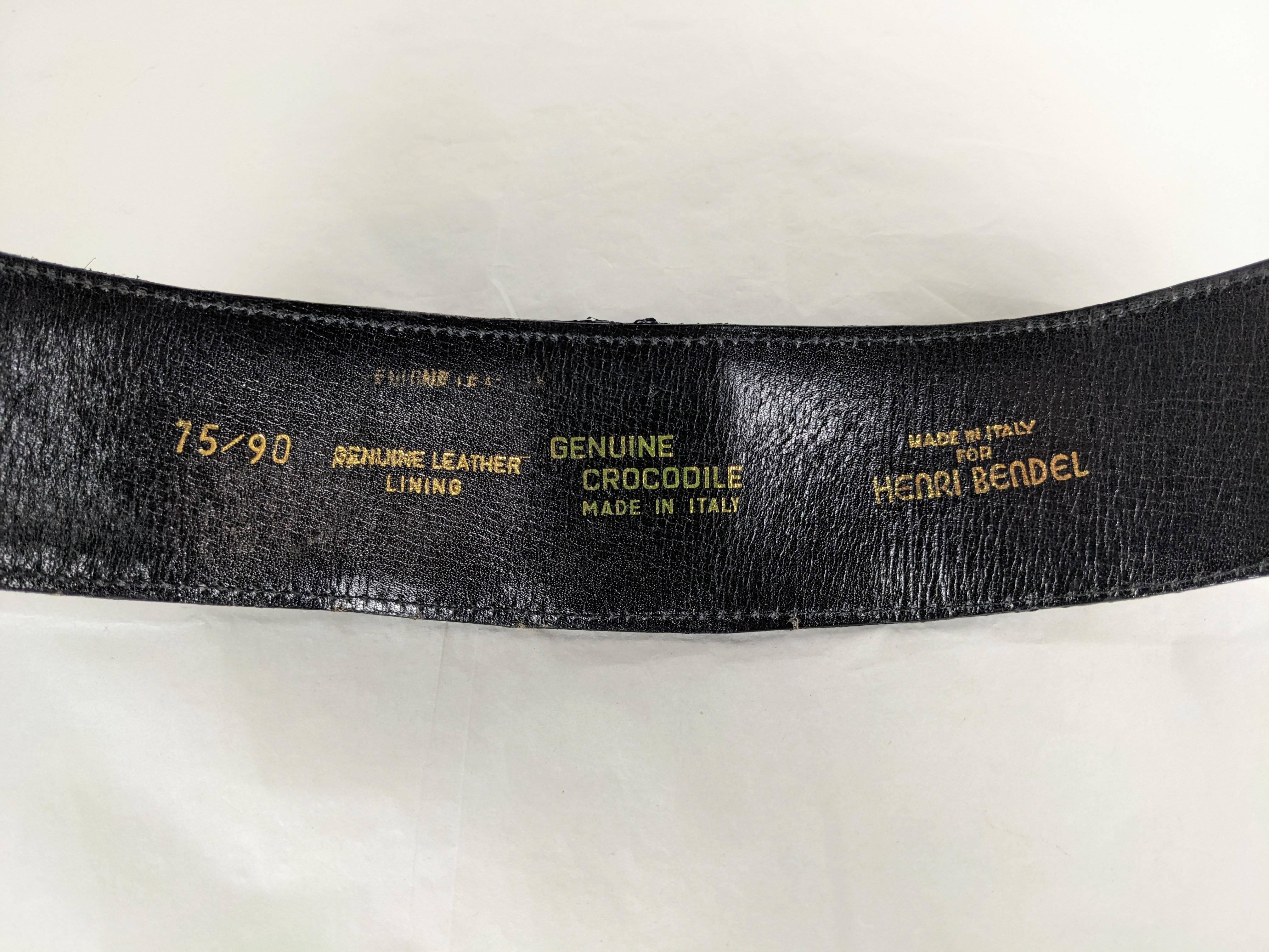 Schwarzer Krokodilgürtel, Henri Bendels im Angebot 1