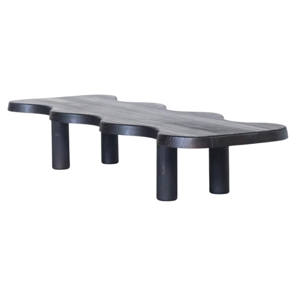 Table basse en crocodile noir de l'Atelier Thomas Serruys