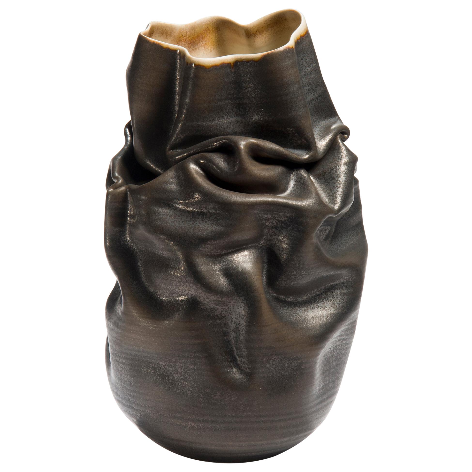Black Crumpled Form No 10, Ceramic Vessel by Nicholas Arroyave-Portela For Sale