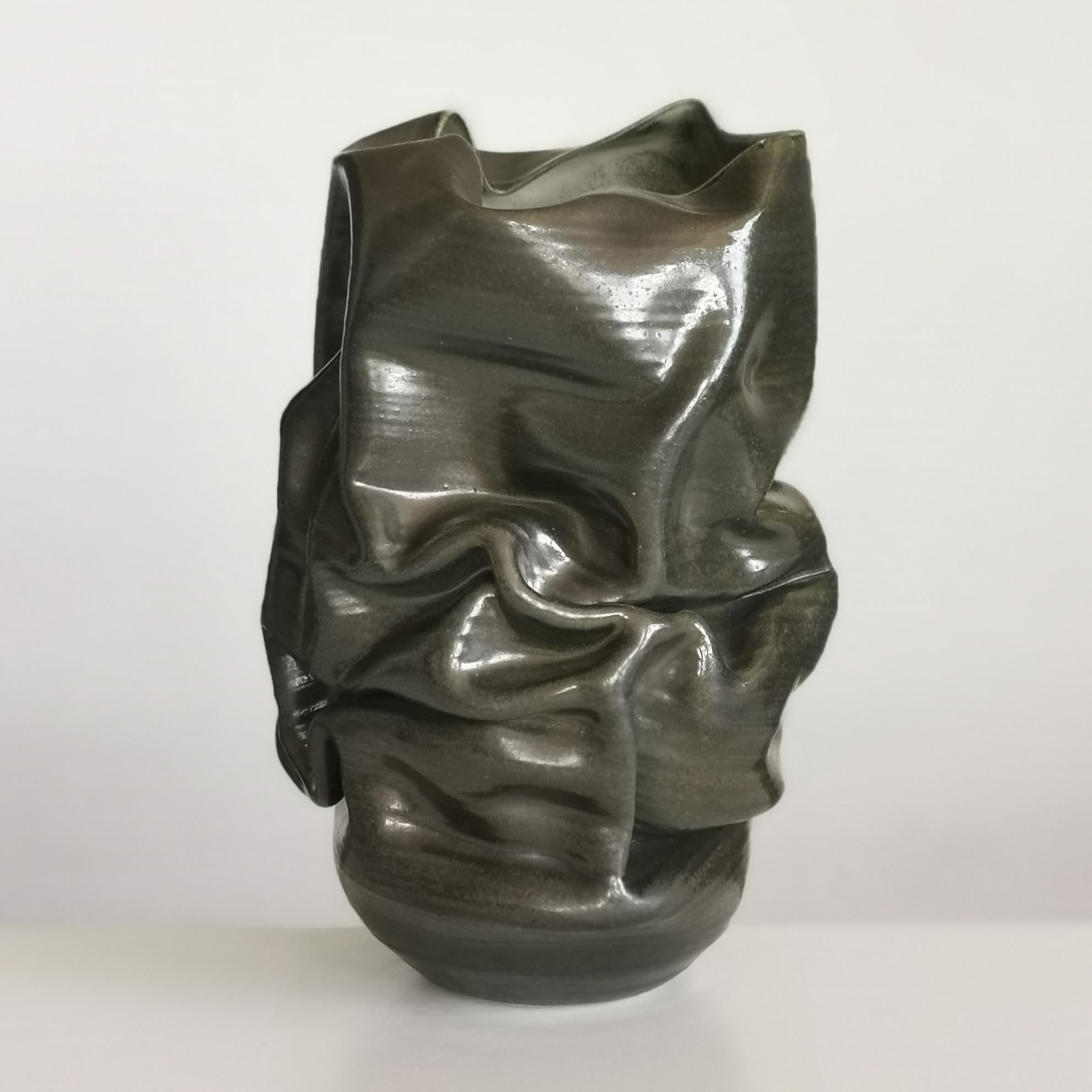 Black Crumpled Form No 18, Ceramic Vessel by Nicholas Arroyave-Portela 1
