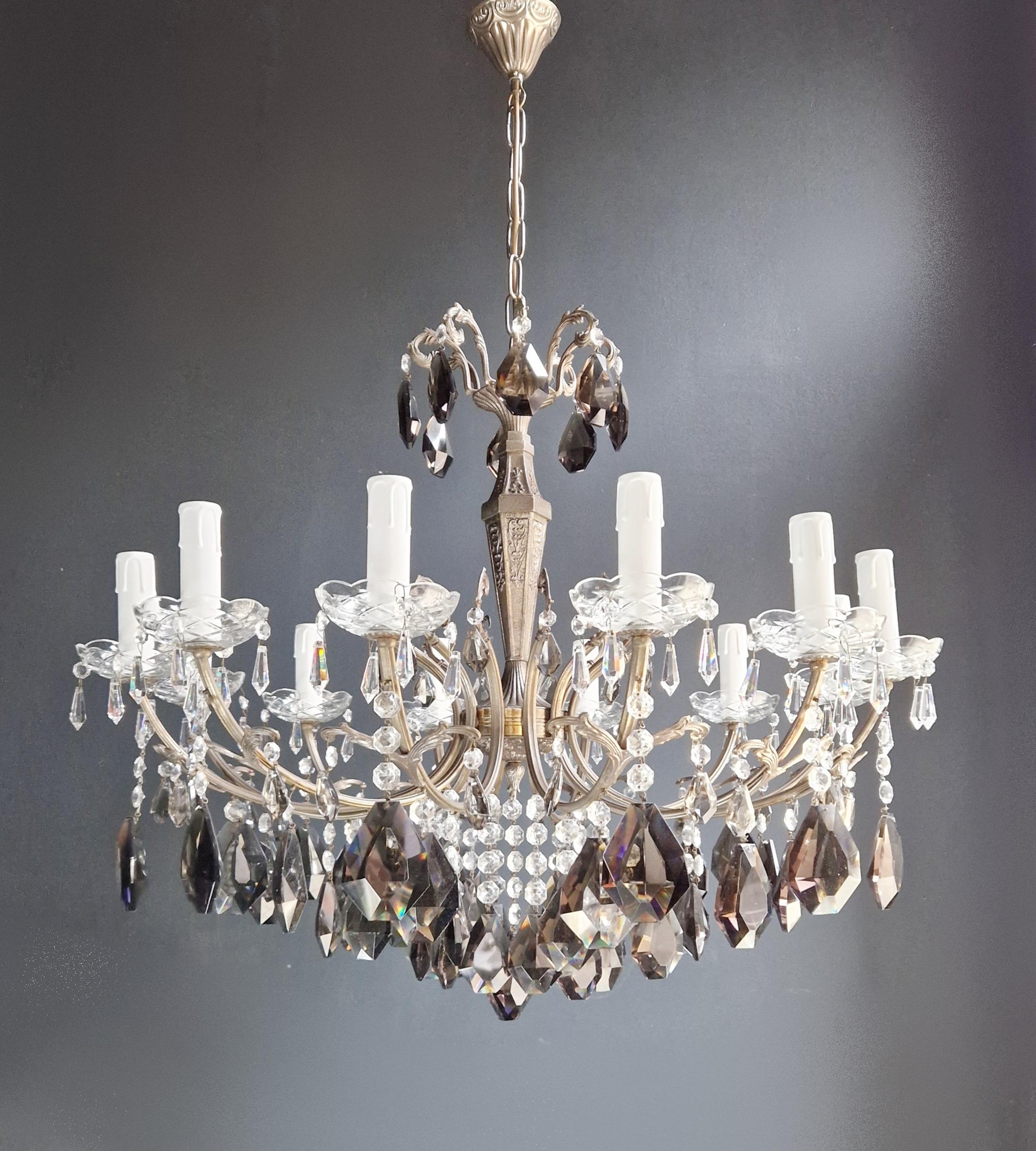 Old chandelier with love and professionally restored in Berlin. electrical wiring works in the US.
Re-wired and ready to hang
not one missing
Cabling completely renewed. Crystal, hand-knotted.
Measures: Total height 99 cm, height without chain 70