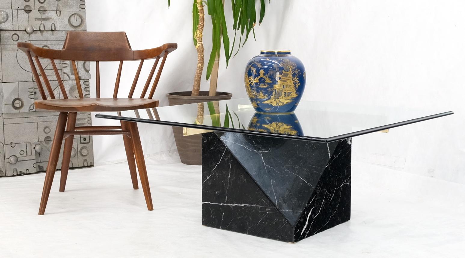 Black Cube Shape Marble Base Brass Stretchers Square Glass Top Coffee Table In Good Condition For Sale In Rockaway, NJ