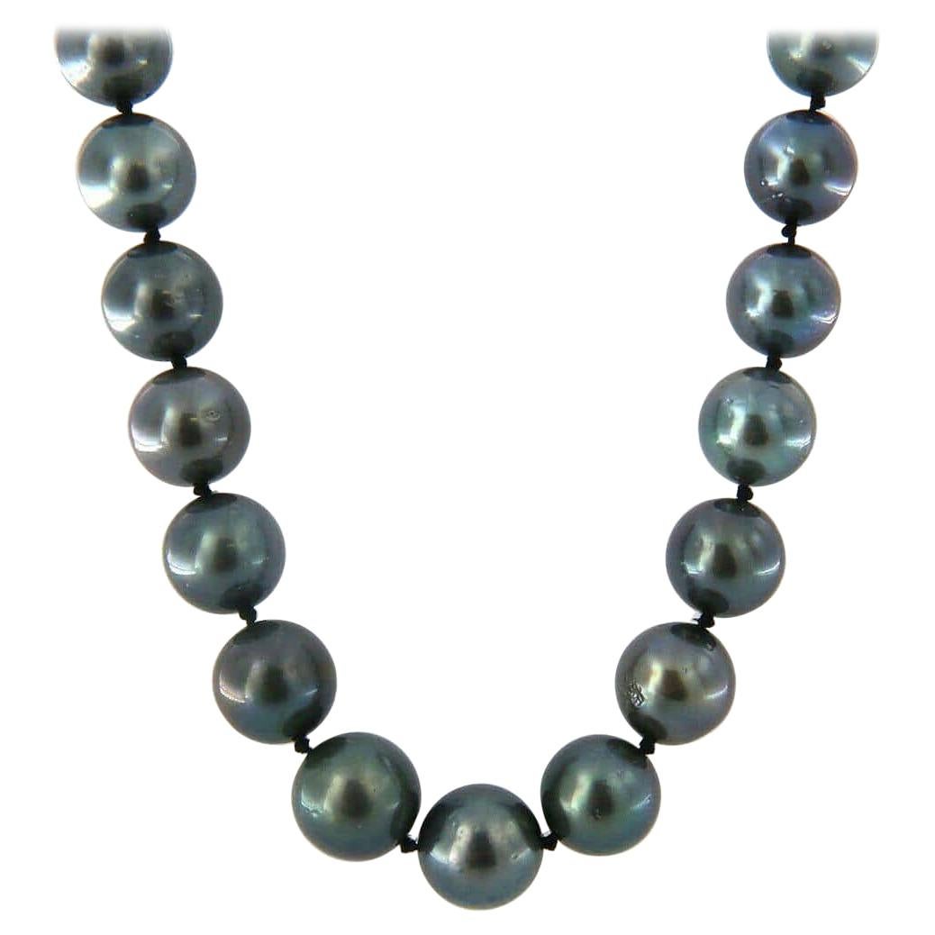 Black Cultured Tahitian Pearl Strand Necklace with 18K Clasp