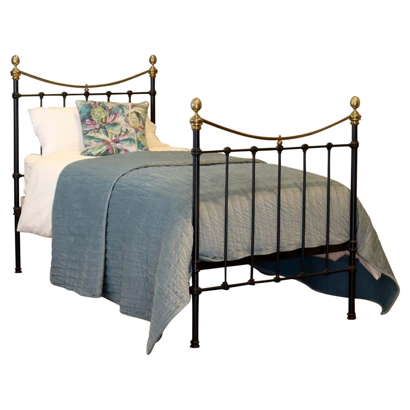 Black Curved Top Rail Victorian Single Antique Bed MS45 For Sale at 1stDibs