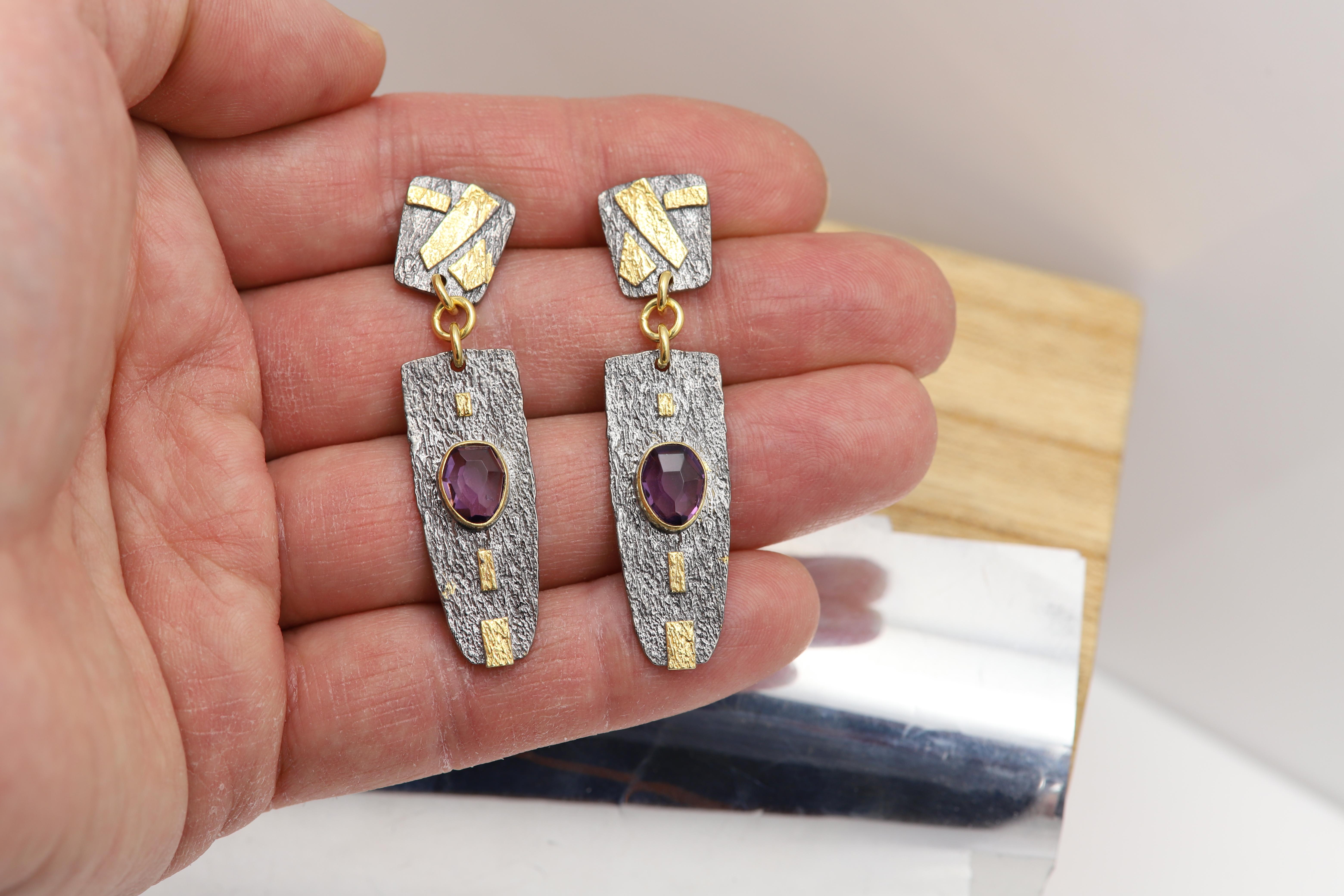 Black Dangle Designer Earrings Sterling Silver and Gold with Natural Amethyst In New Condition For Sale In Brooklyn, NY