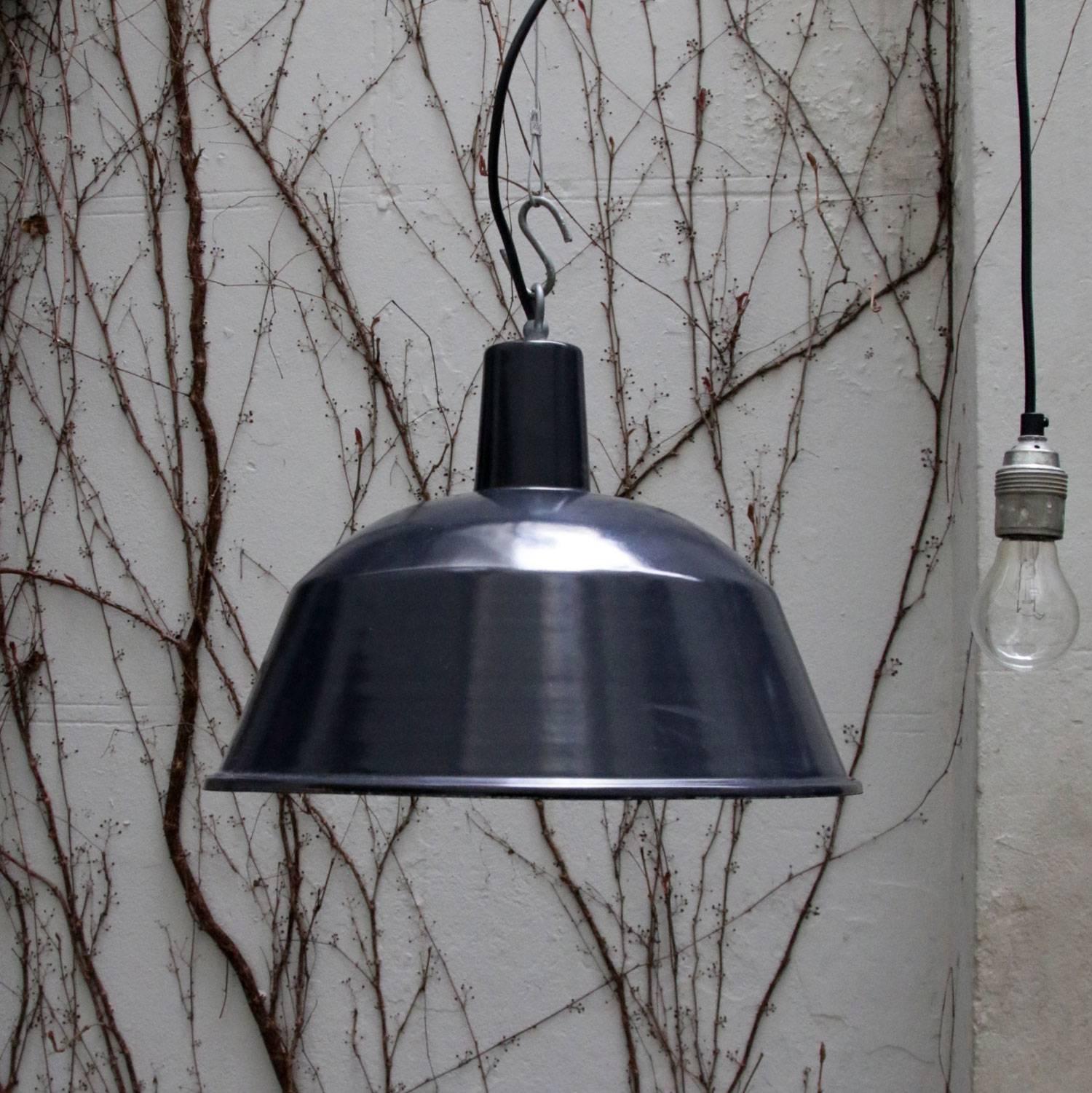 20th Century Black Dark Gray Vintage Enamel Industrial Pendant Lamps NOS (119x)