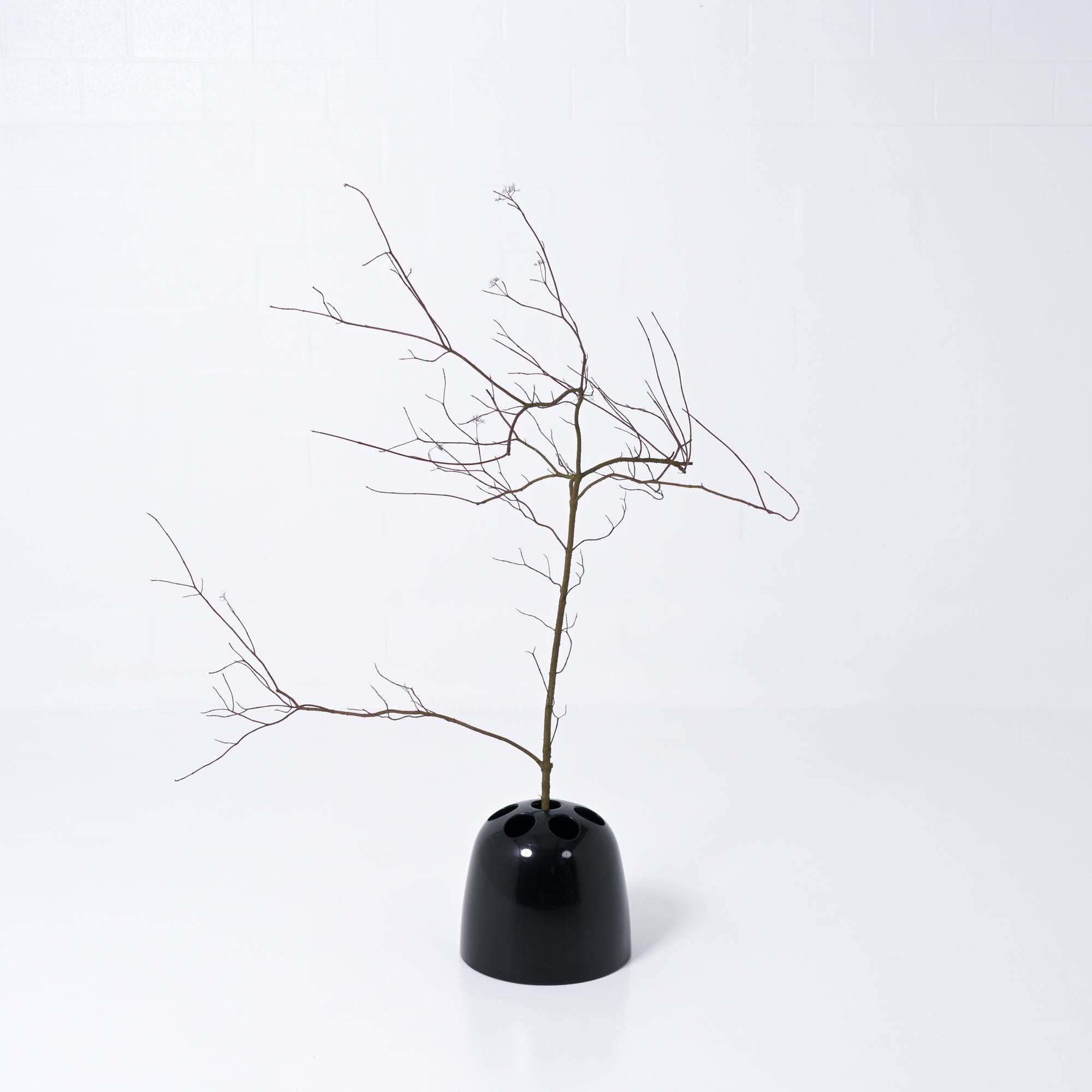 Black Dedalo Umbrella Stand by Artemide im Angebot 7