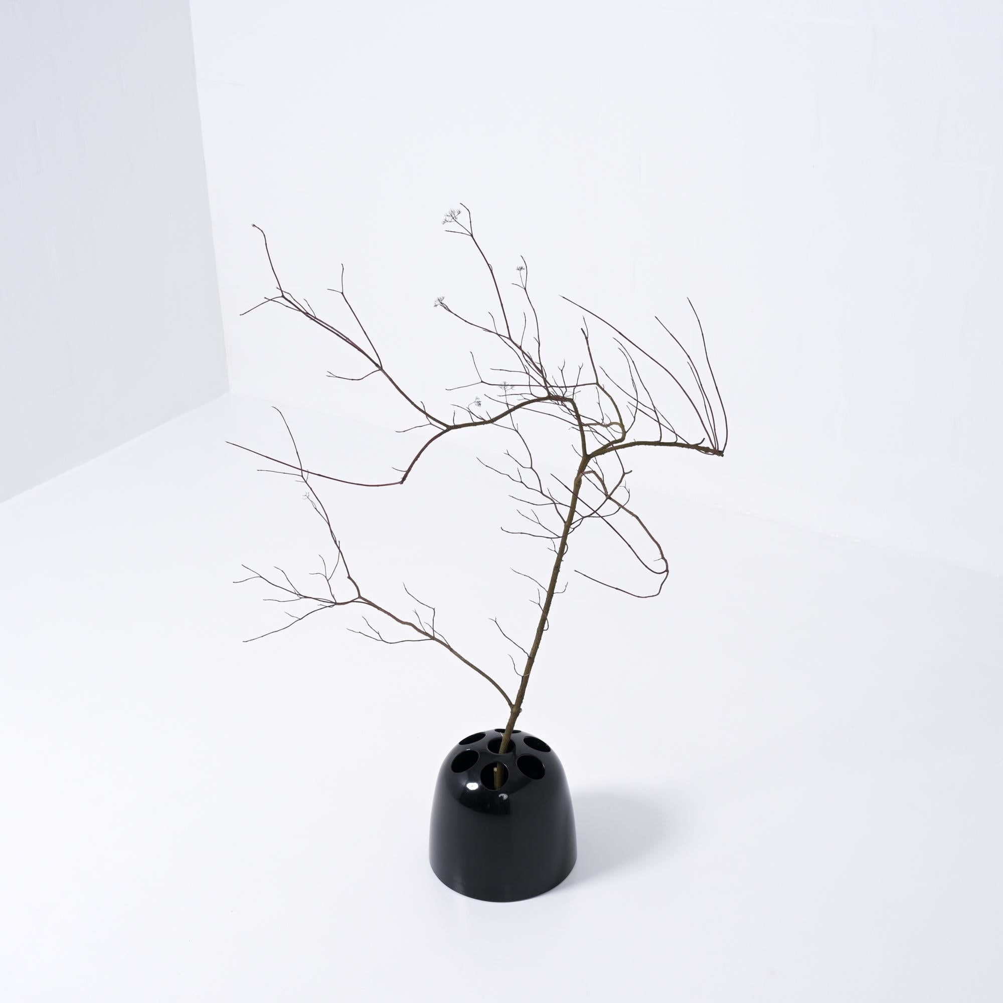 Black Dedalo Umbrella Stand by Artemide im Angebot 9