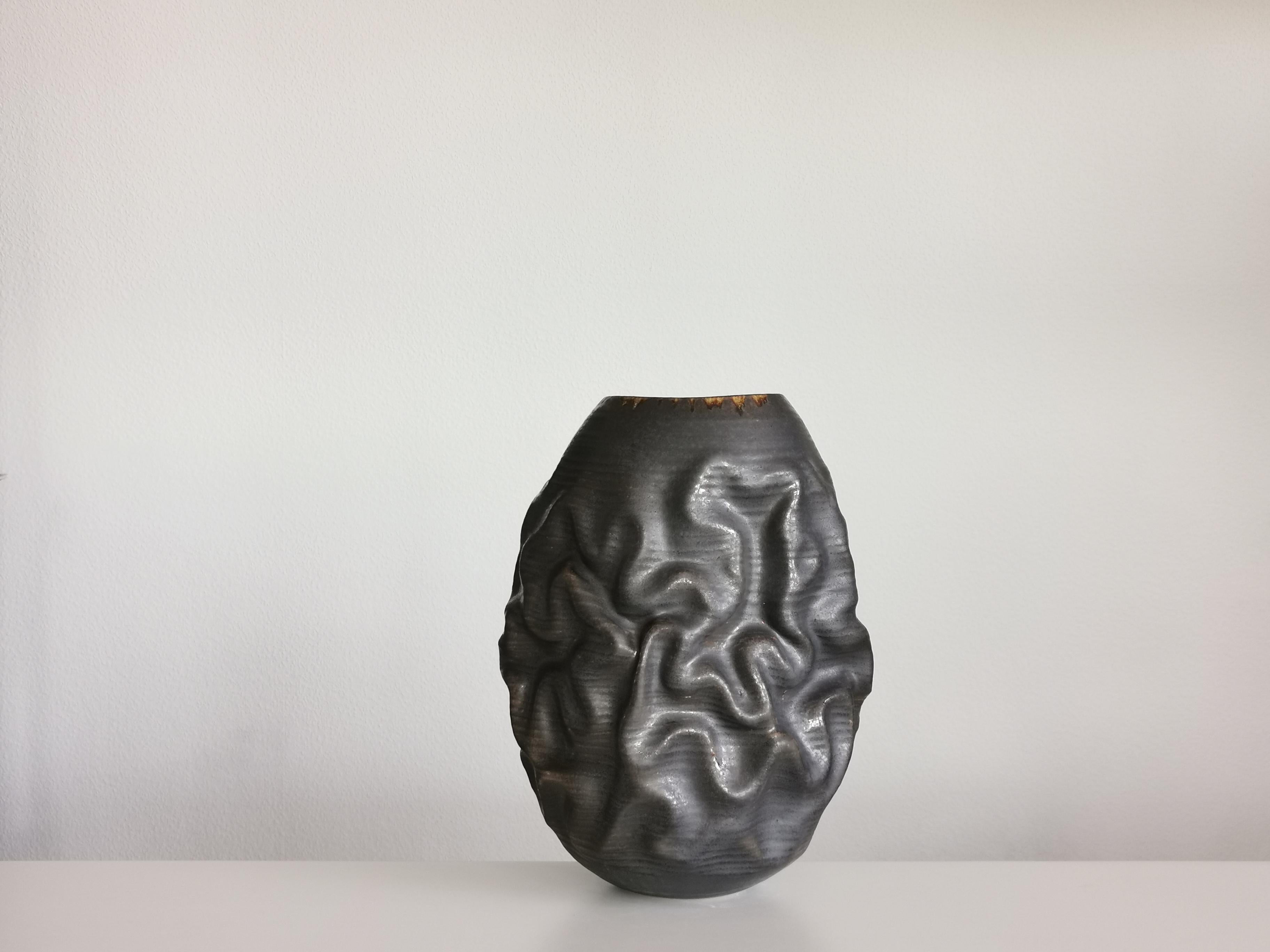 Black Dehydrated Form, Vase, Interior Sculpture or Vessel, Objet D'Art In New Condition For Sale In London, GB