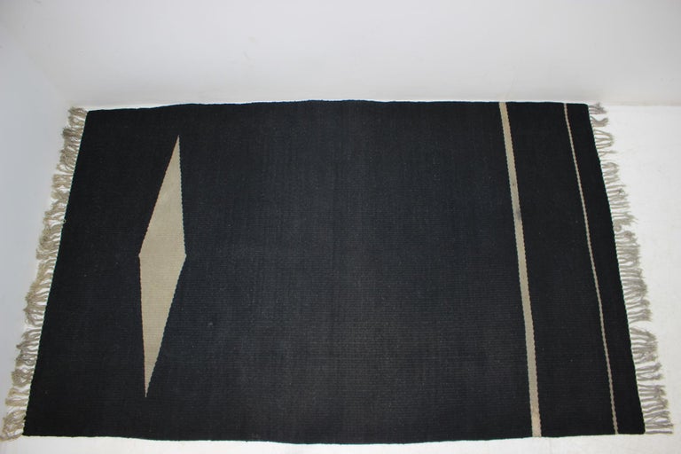 Schwarzer Design Teppich 1950 Bei 1stdibs
