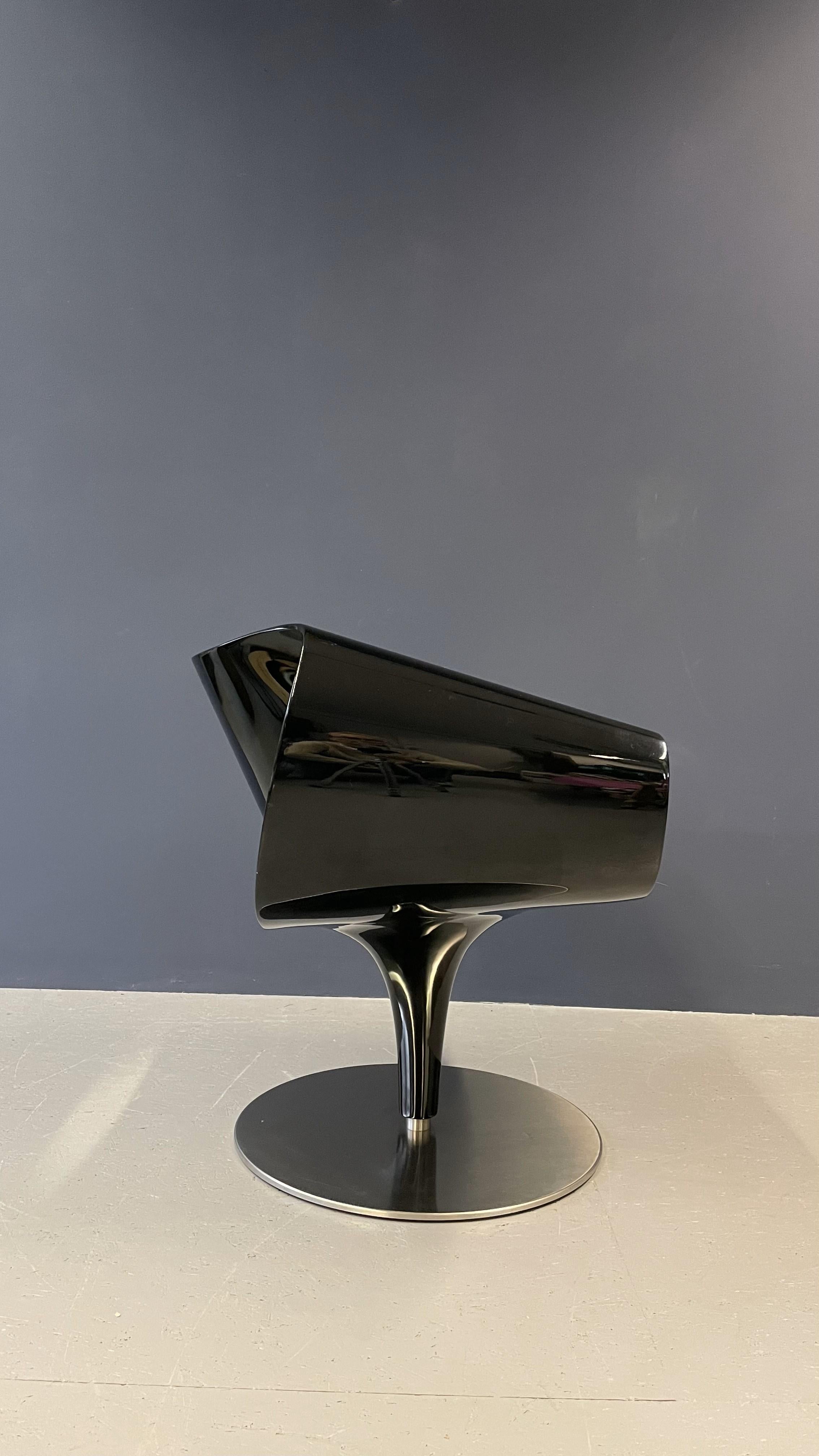 Wood Black classic designer chair Zueco PERILLO For Sale