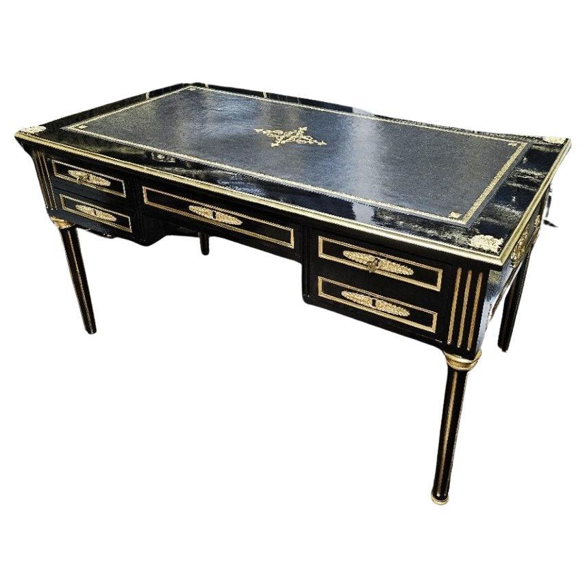 Table de bureau noire Napoléon III Boulle Louis XVI Bronze doré  19ème siècle en vente
