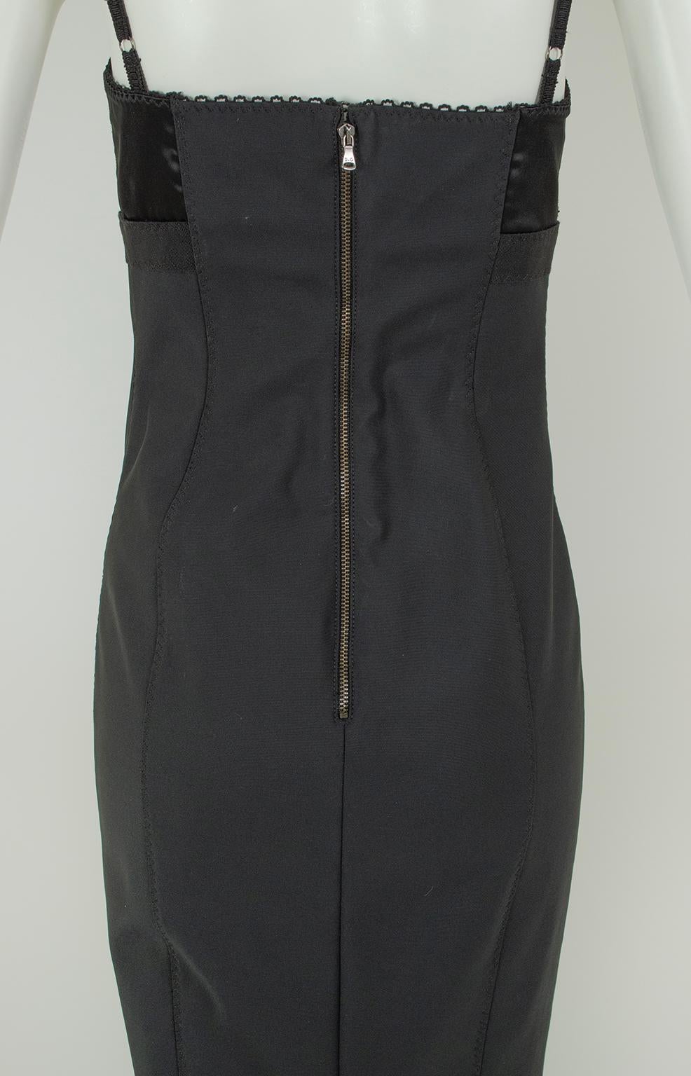 Schwarzes D&G Dolce & Gabbana Bodycon-Slipkleid mit Satin-BH - 40, 2001 im Angebot 8