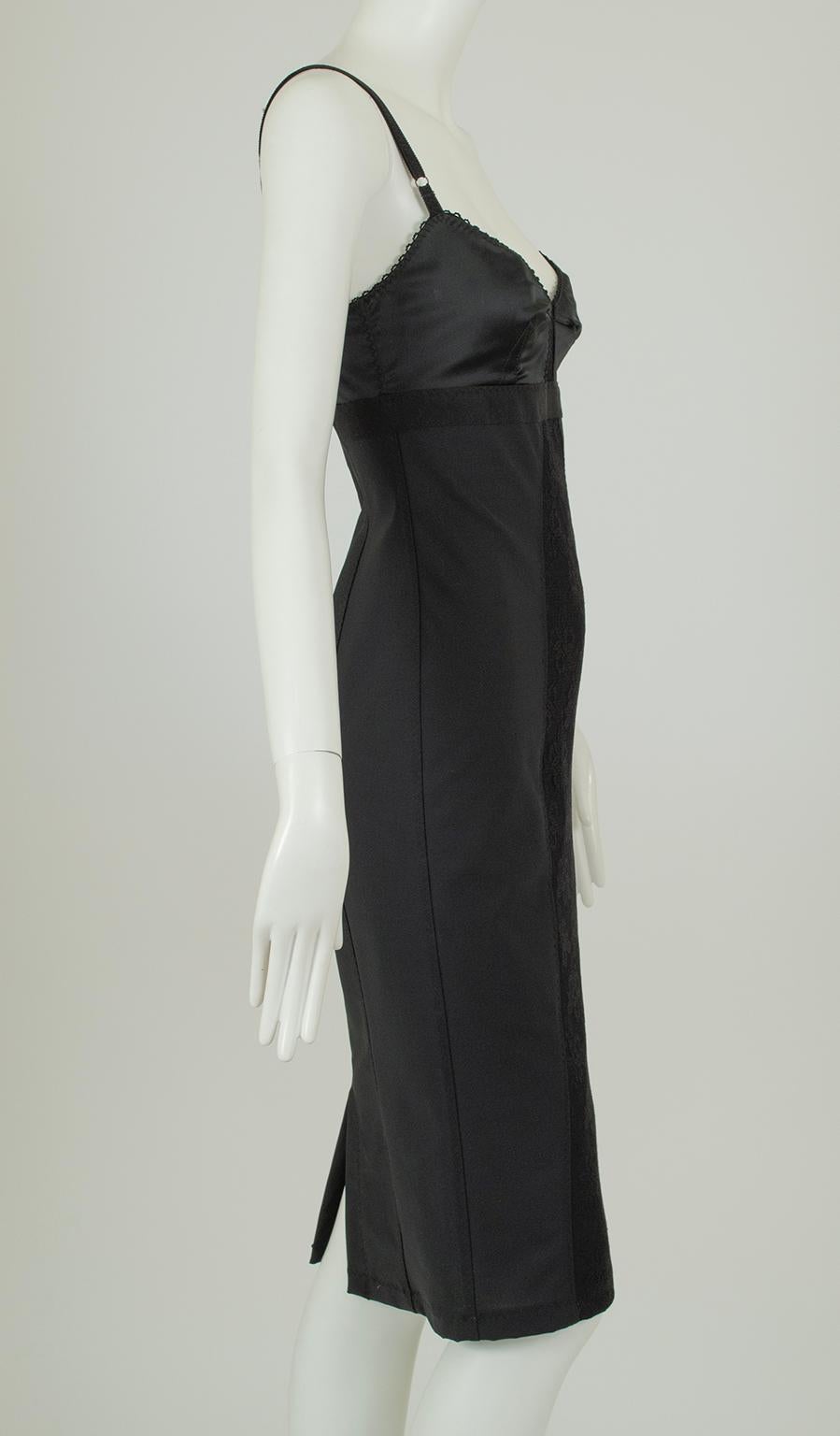 Schwarzes D&G Dolce & Gabbana Bodycon-Slipkleid mit Satin-BH - 40, 2001 im Zustand „Hervorragend“ im Angebot in Tucson, AZ