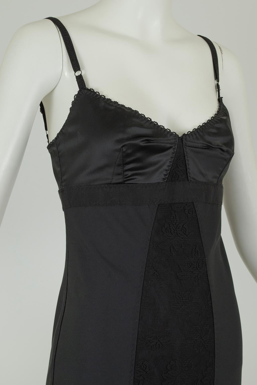 Schwarzes D&G Dolce & Gabbana Bodycon-Slipkleid mit Satin-BH - 40, 2001 im Angebot 3