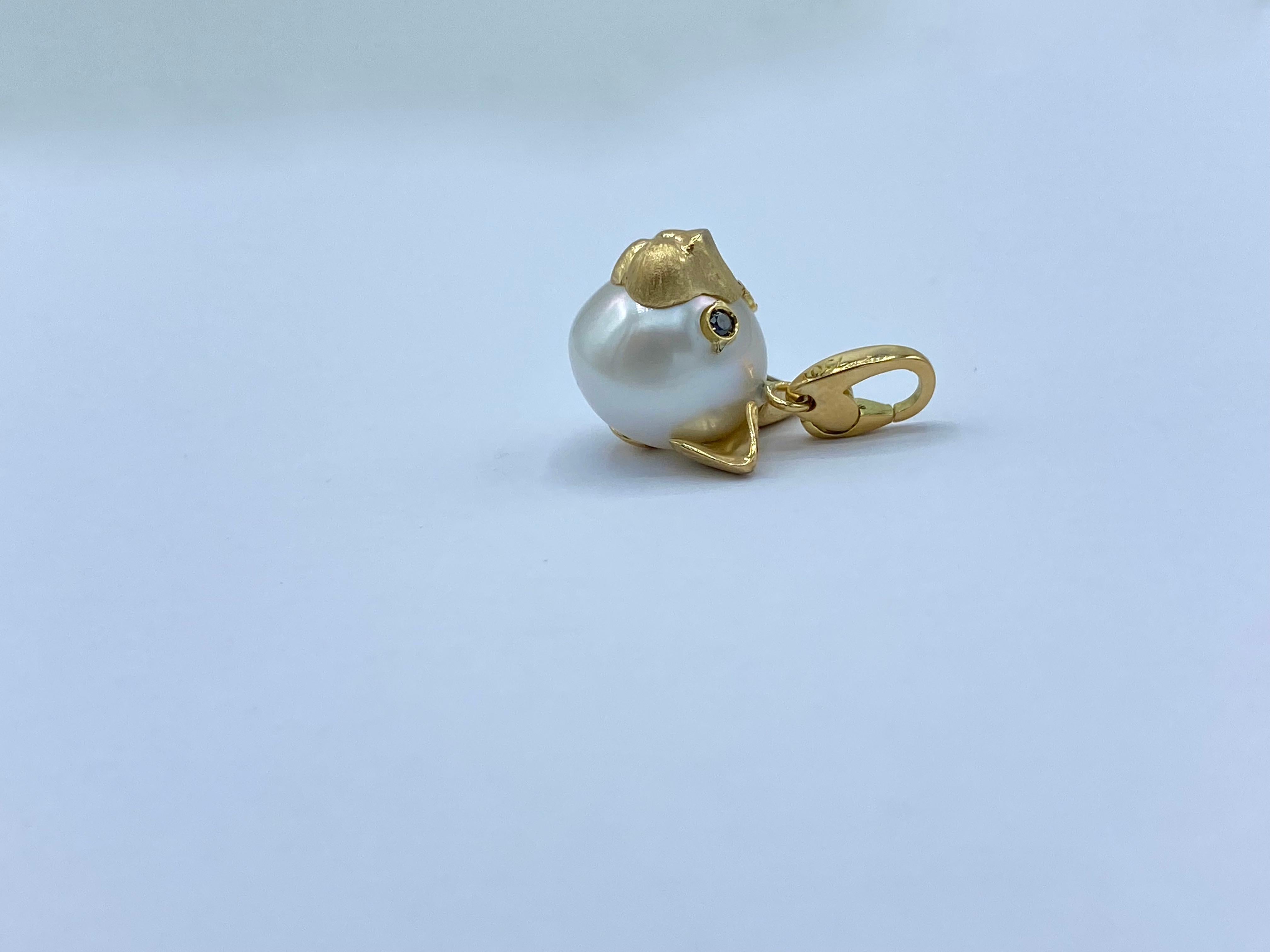 Collier breloque ou pendentif chat en perles d'Australie de 18 carats et diamants noirs, fabriqué en Italie  en vente 4