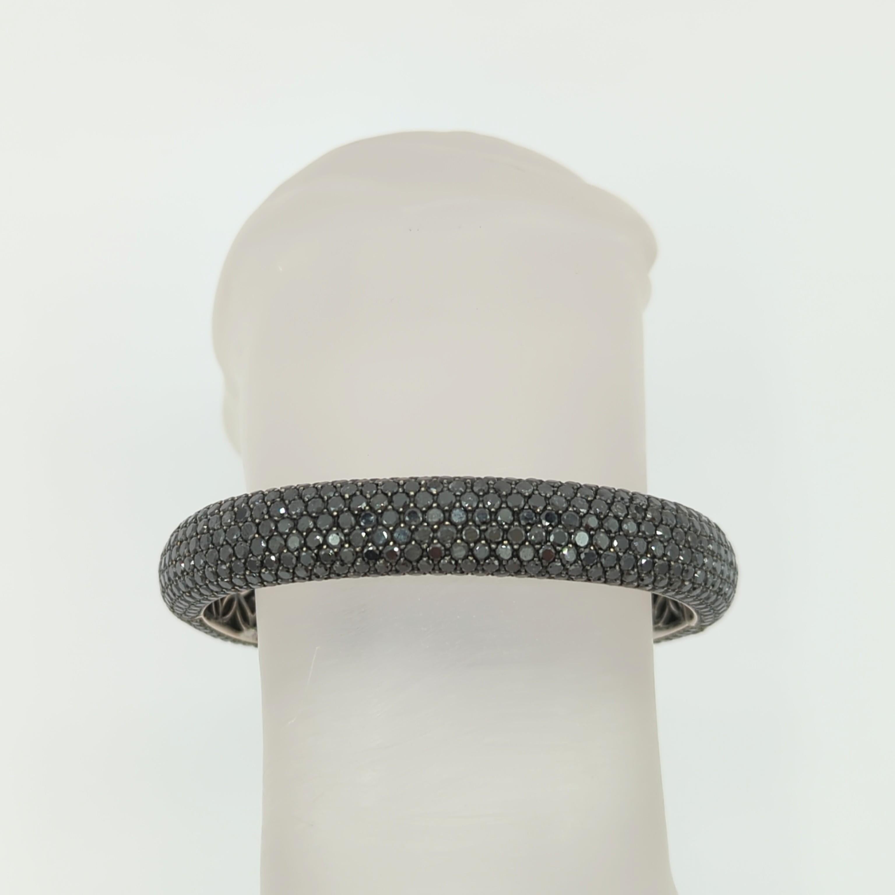 Round Cut Black Diamond Bangle Bracelet in 18K White Gold