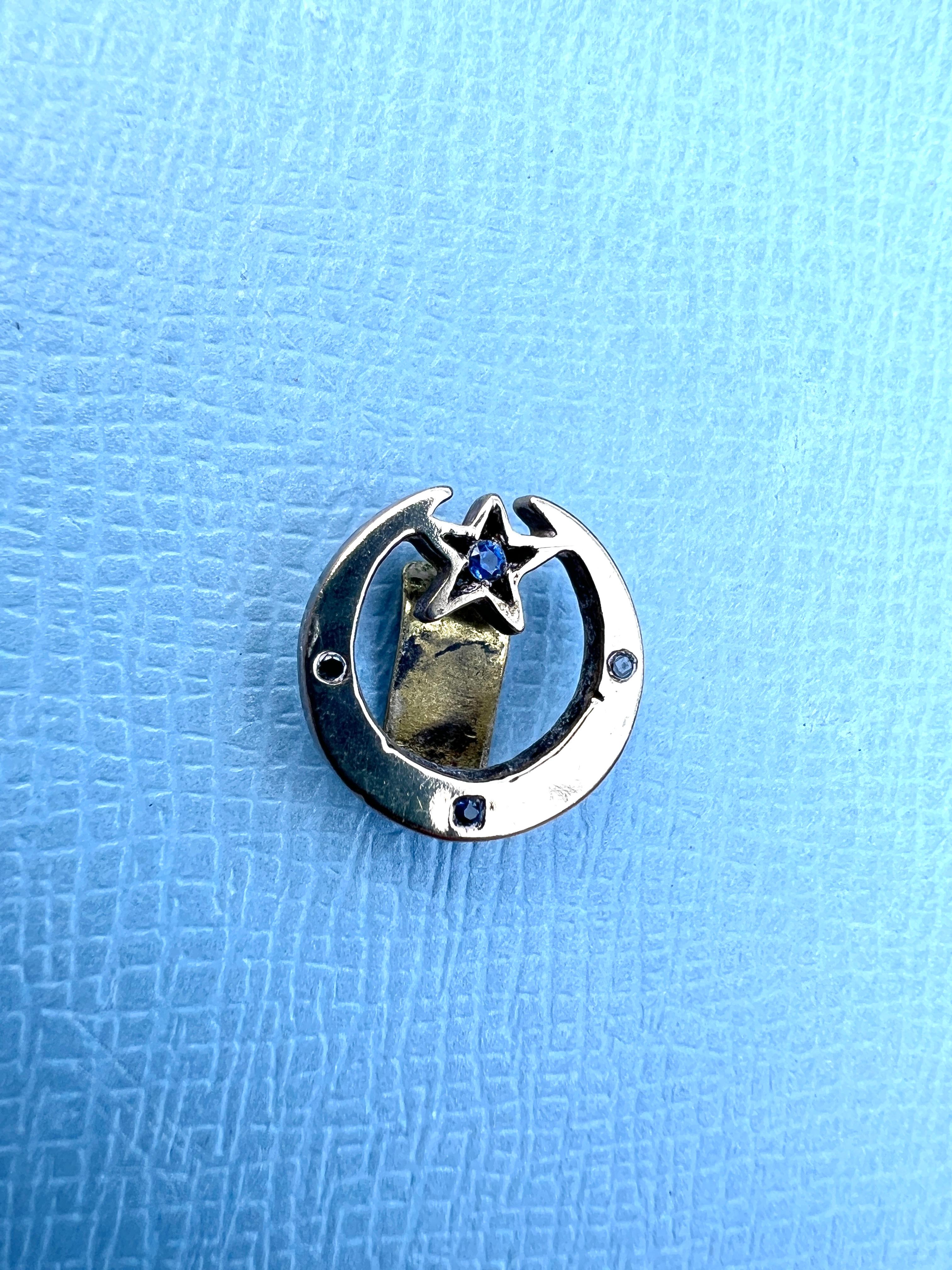 Crescent Moon Black Diamond Blue Saphire Earring In New Condition For Sale In Los Angeles, CA