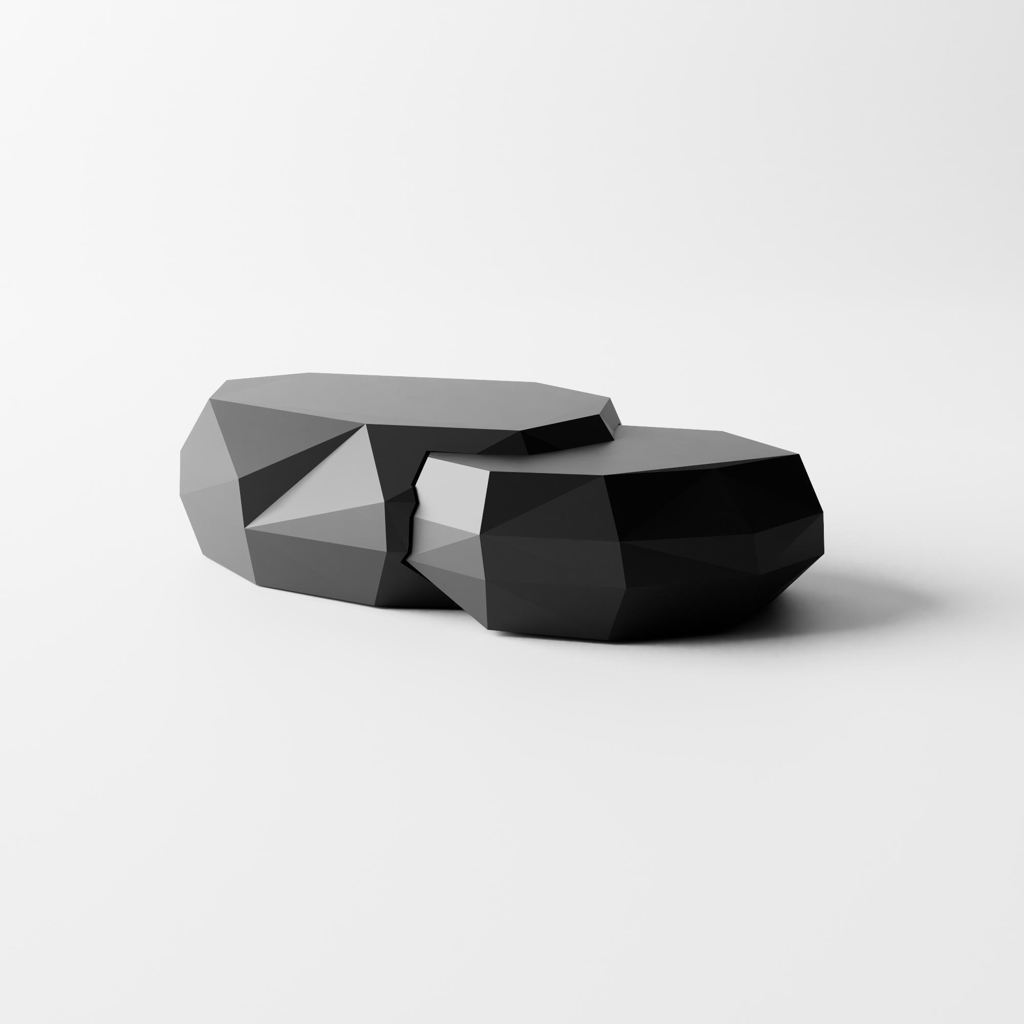 Black diamond coffee table by Kasadamo
PROJECT WITH PANT
Dimensions: D 98 x W 140 x H 40 cm
Materials: 3D print development, bio-plasty, bio resin, linen fiber, metal finishes when necessary.
Also Available: Other colors