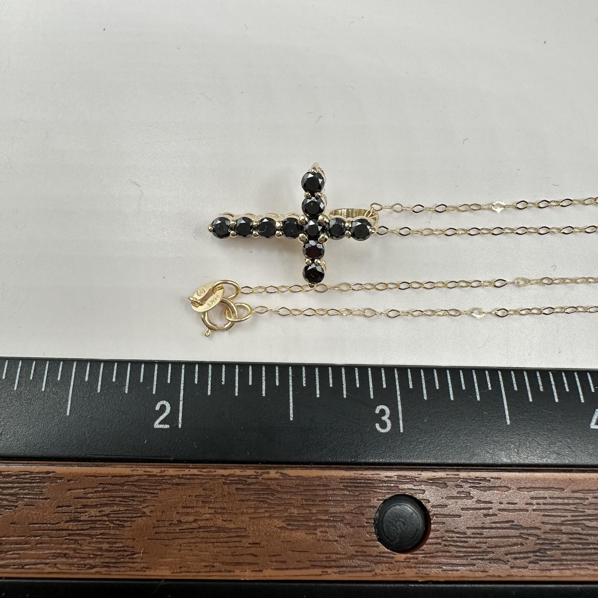 da uomo o donna Collana con croce di diamanti neri in oro giallo 14kt - 0,86ctw, 18in, New in vendita