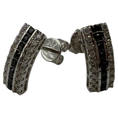 Schwarze Diamant-Ohrringe mit Schraubenverschluss hinten 14KT Weißgold Modernes Design