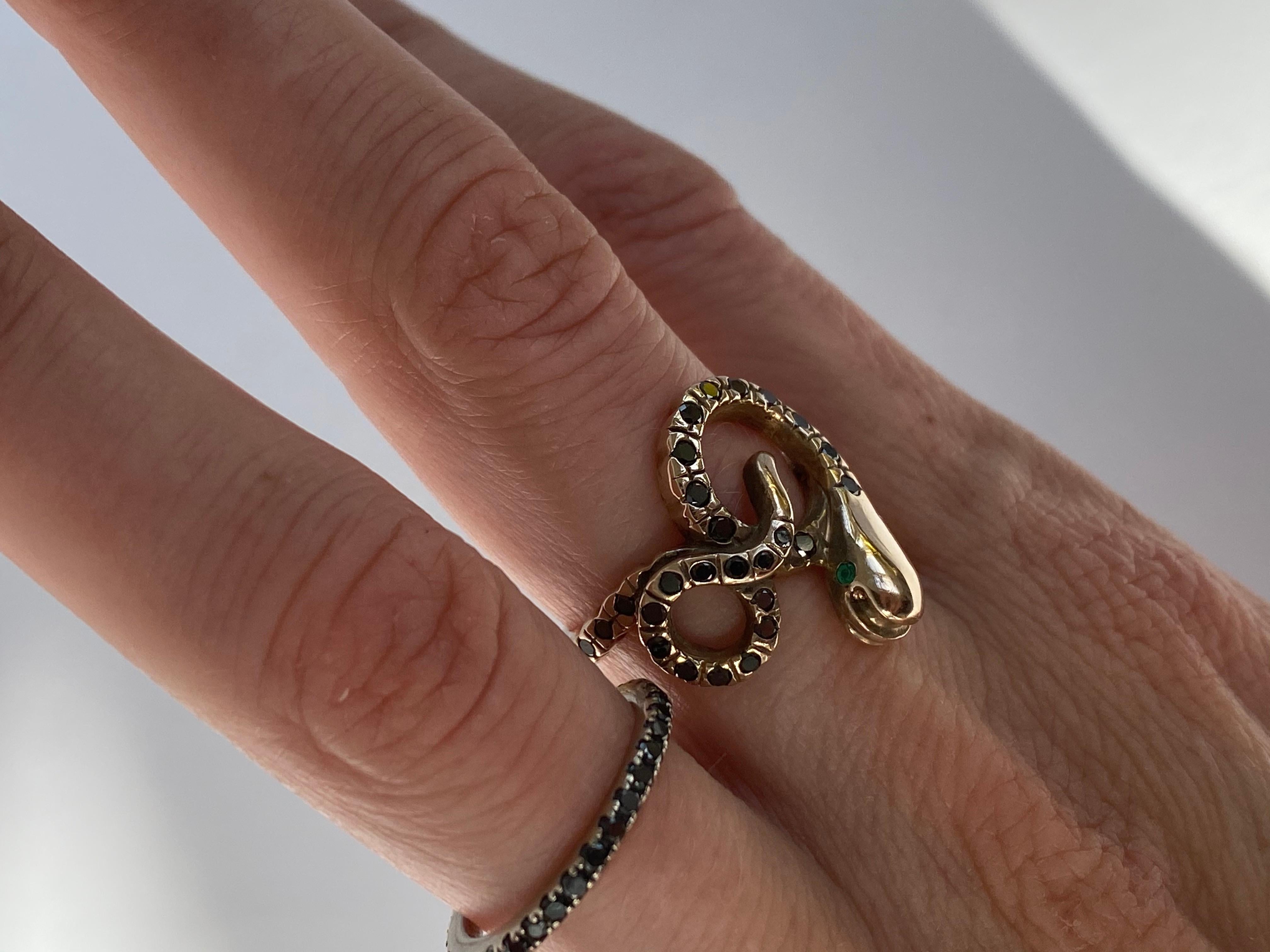 Black Diamond Emerald Eyes Gold Snake Ring Victorian Style For Sale 4