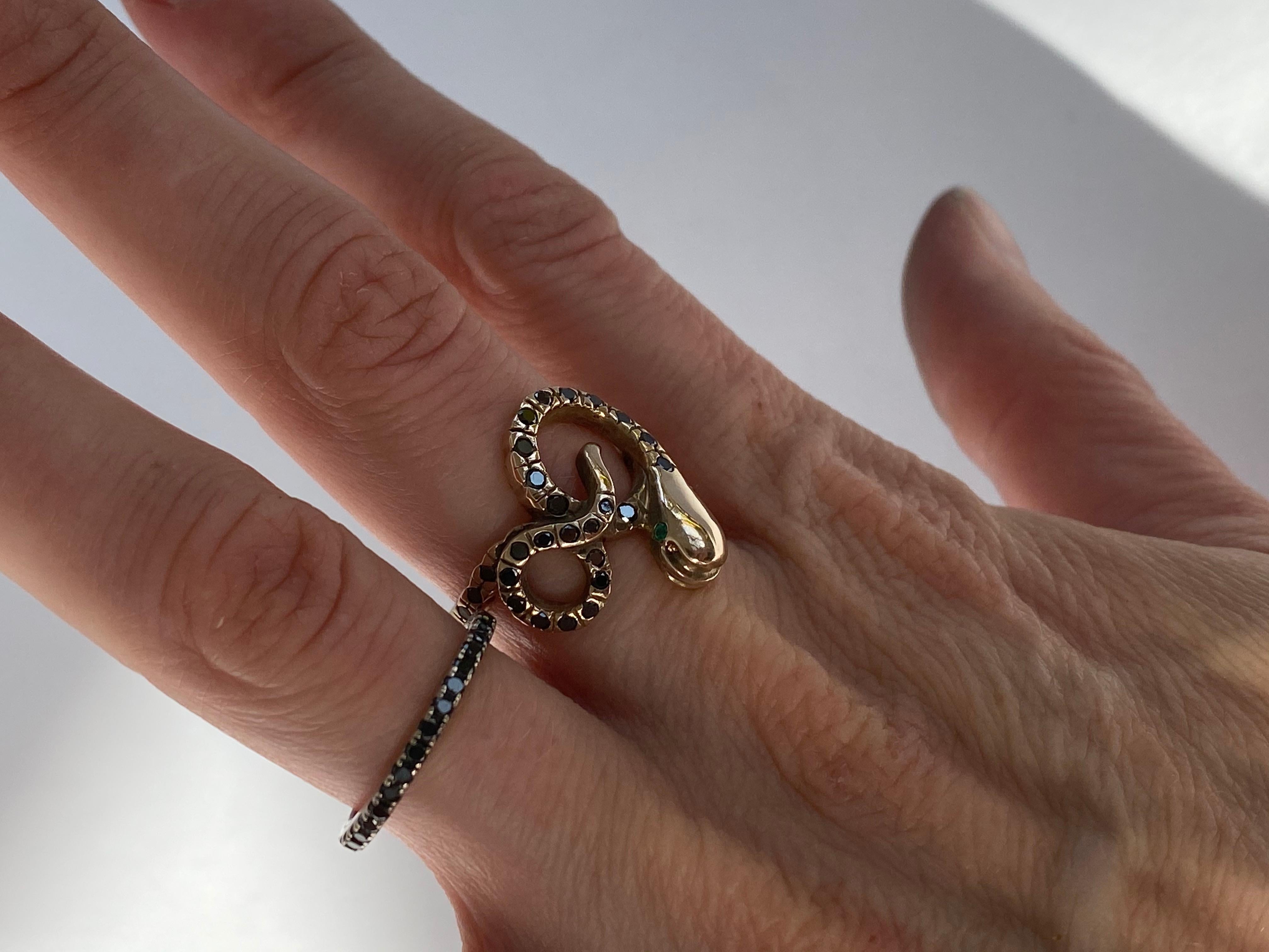 Black Diamond Emerald Eyes Gold Snake Ring Victorian Style For Sale 7