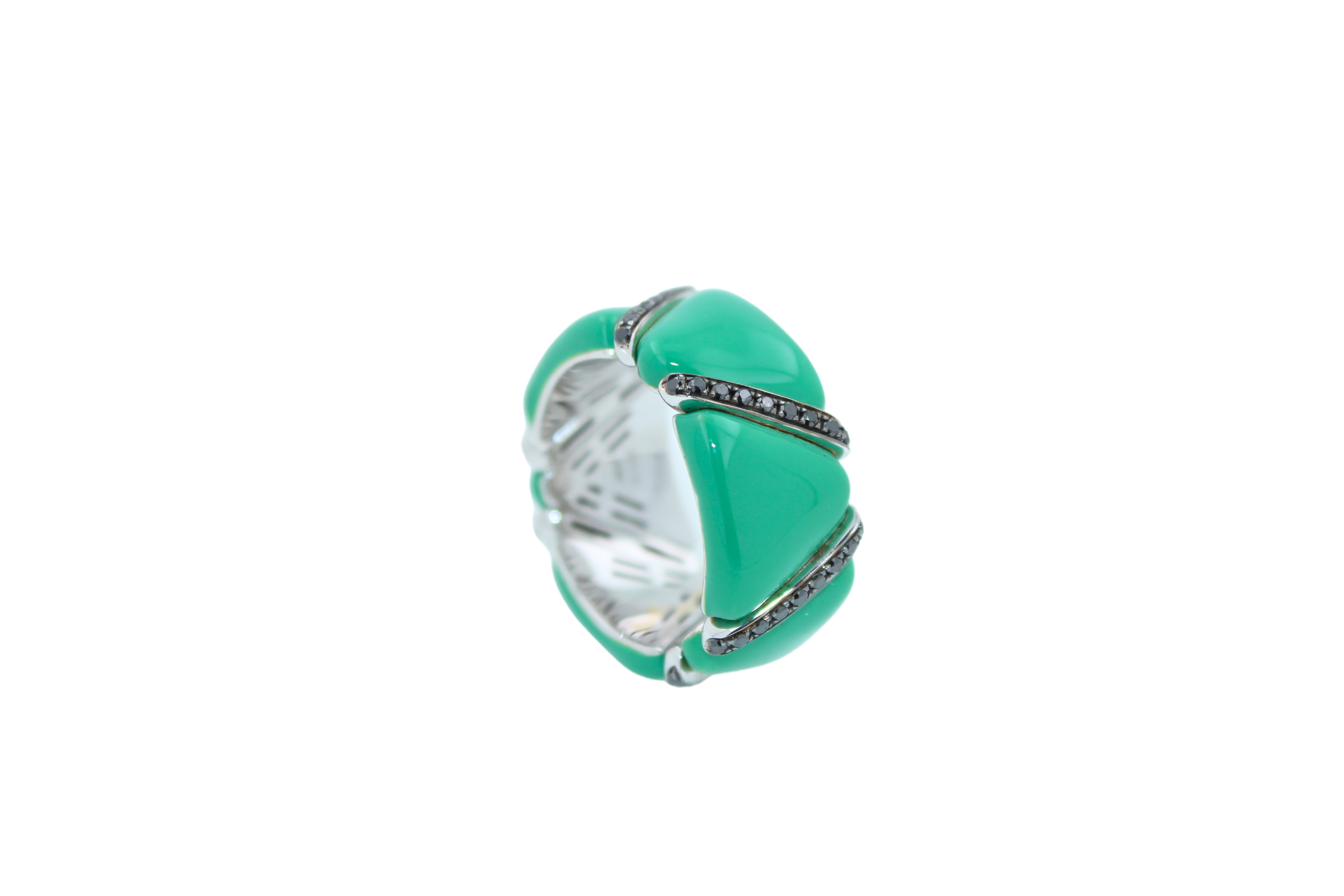 Eternity-Ring aus 18 Karat Weißgold mit schwarzer Diamant und grüner Emaille, einzigartiger italienischer Ring im Zustand „Neu“ im Angebot in Oakton, VA