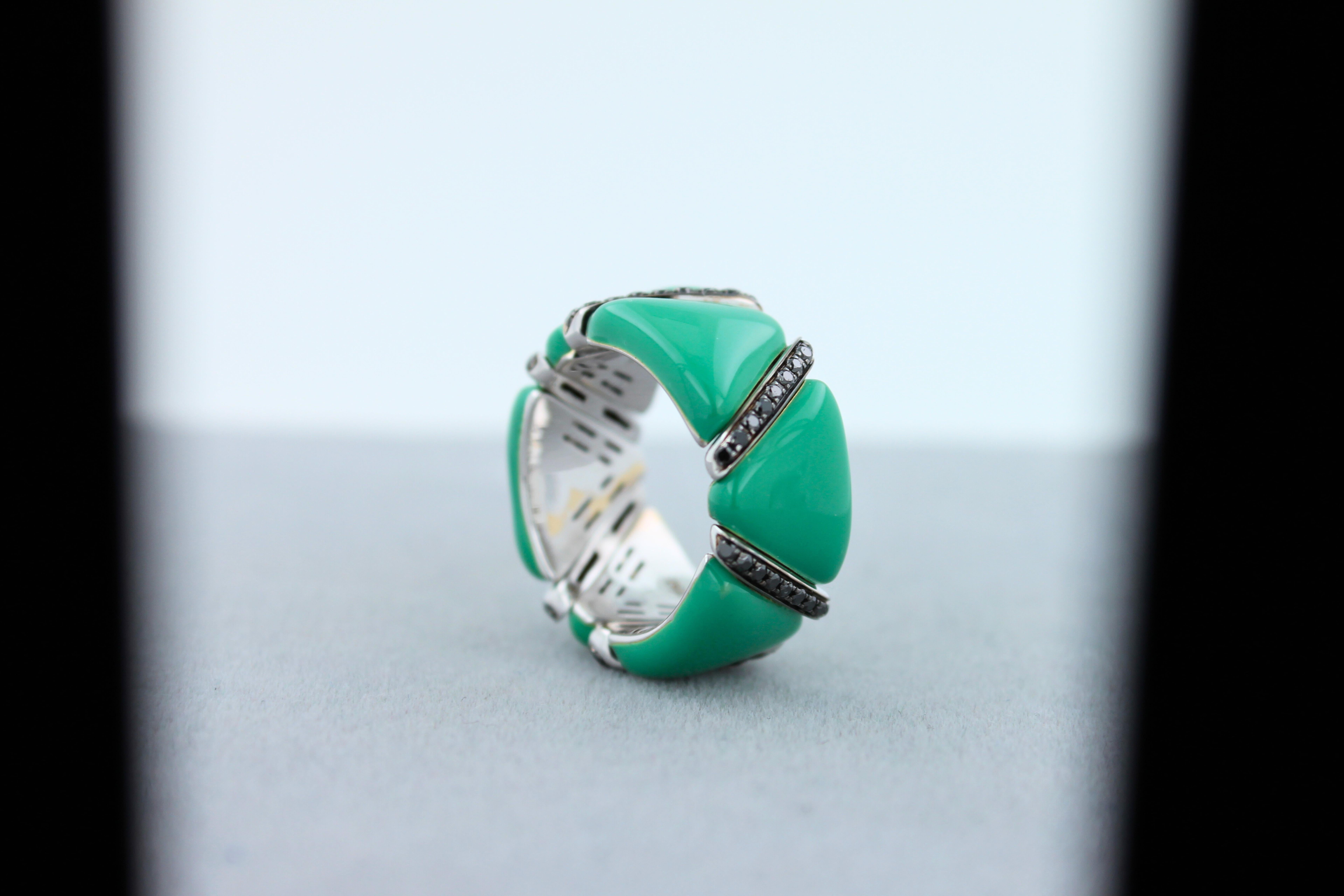Eternity-Ring aus 18 Karat Weißgold mit schwarzer Diamant und grüner Emaille, einzigartiger italienischer Ring im Angebot 1
