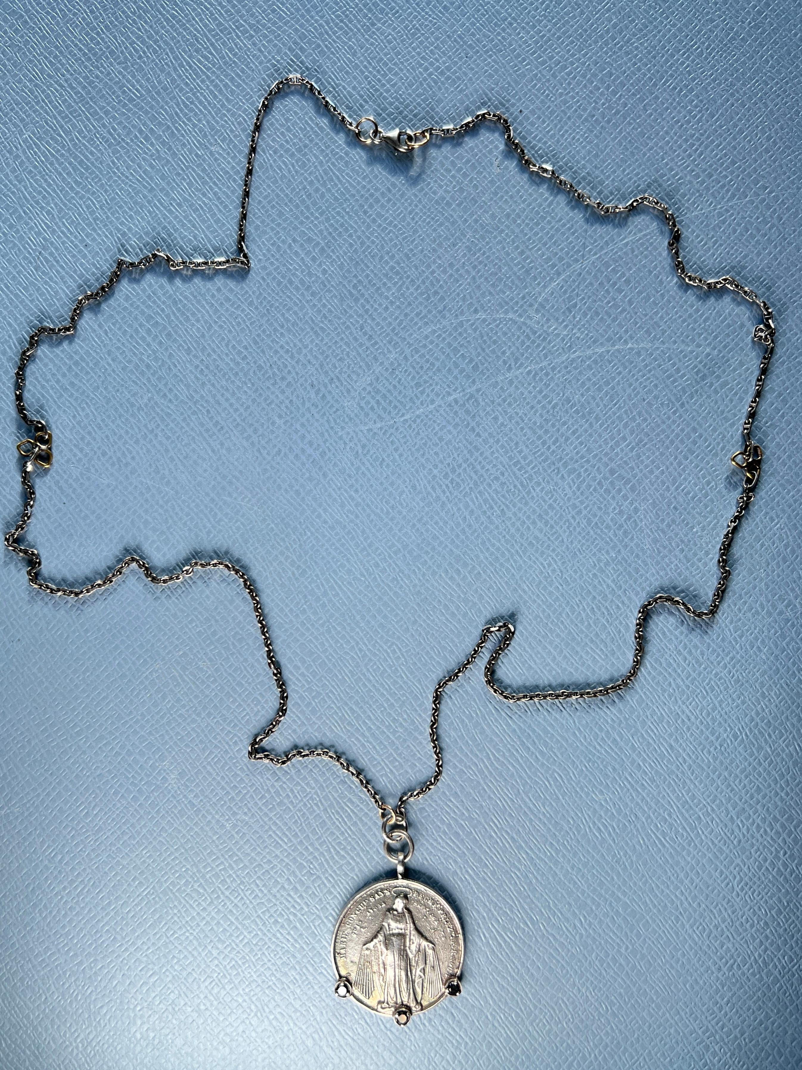 Black Diamond Medal Chain Necklace Silver In New Condition For Sale In Los Angeles, CA
